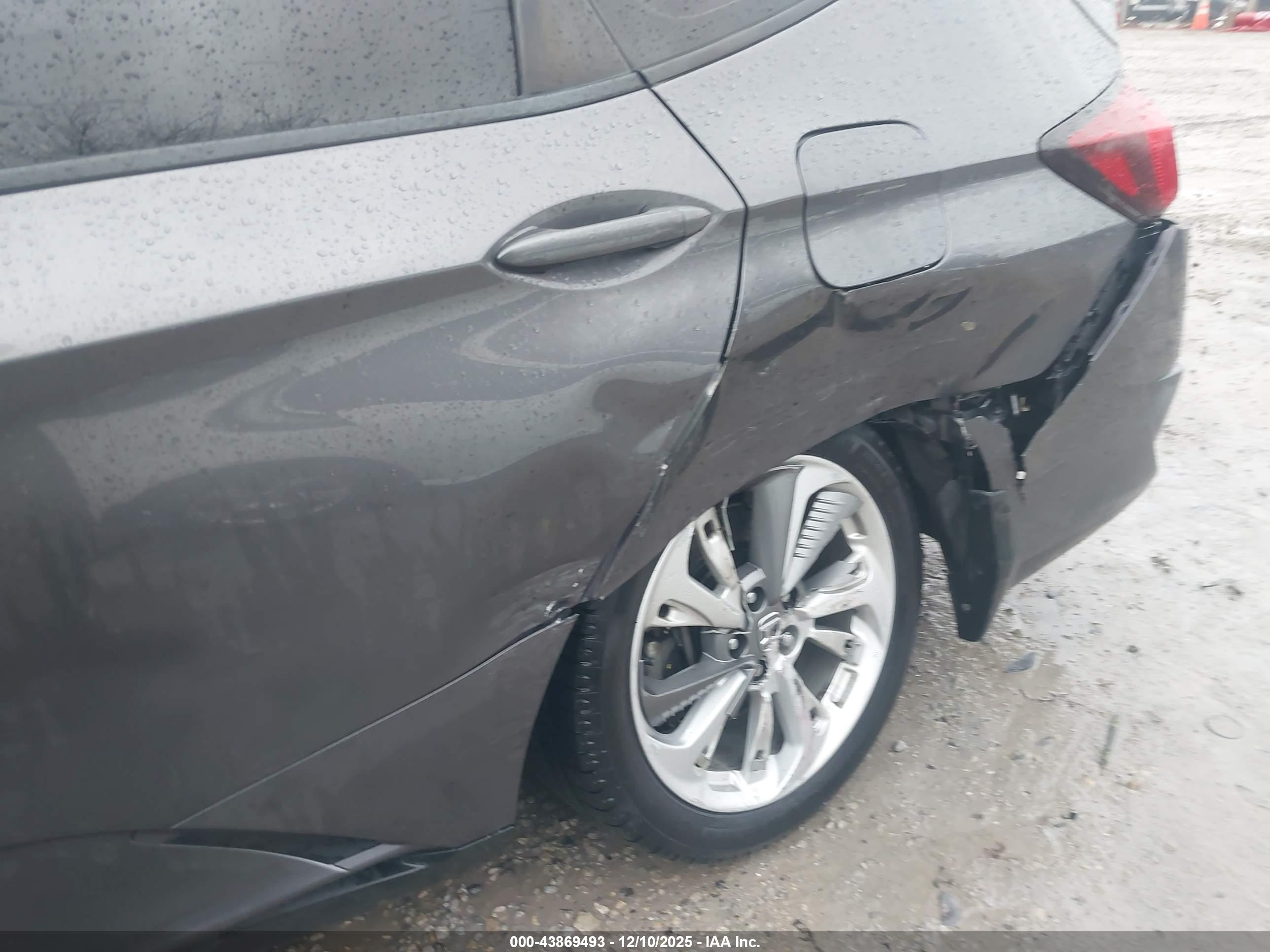 HONDA CLARITY image 6