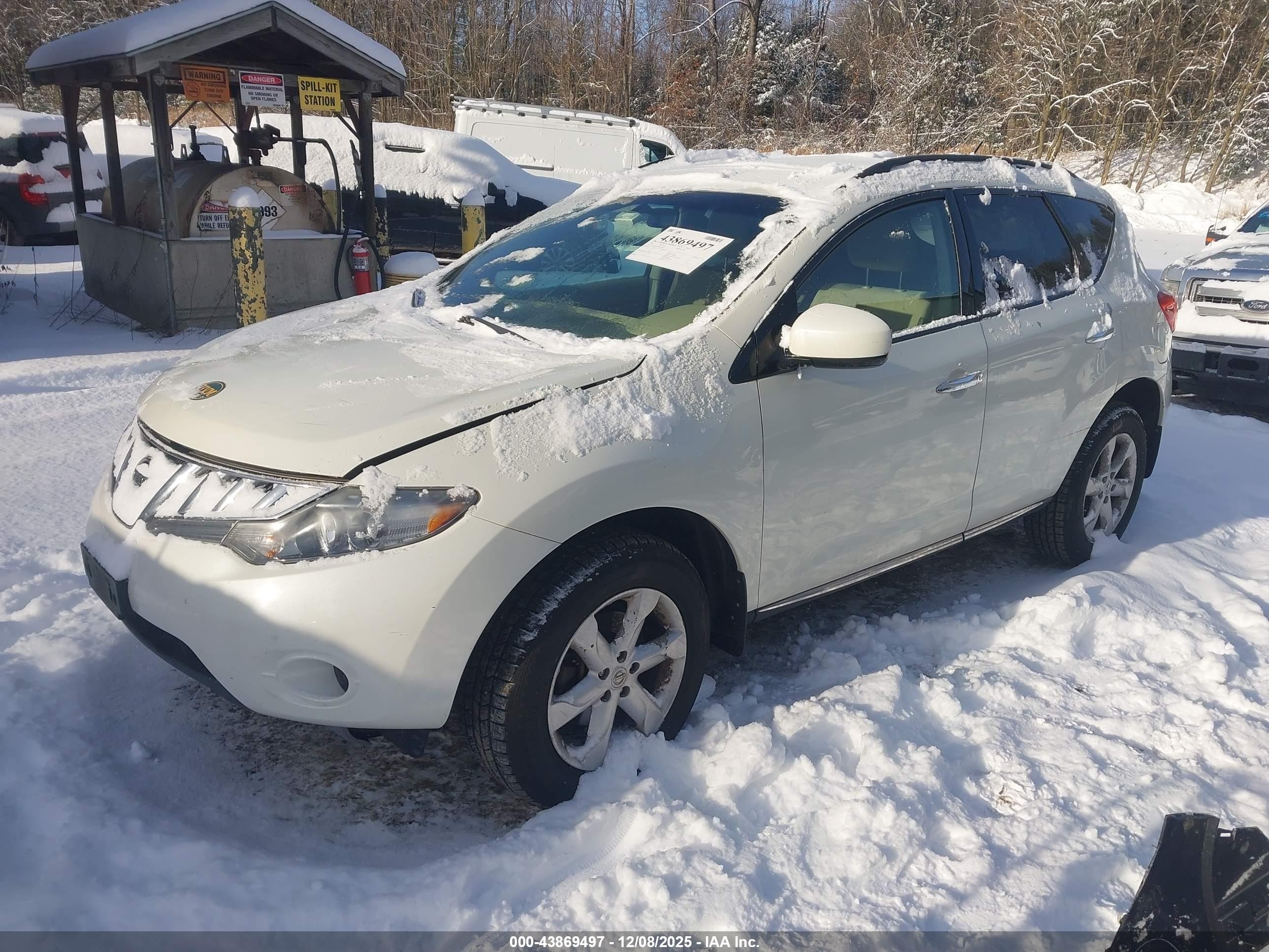 NISSAN MURANO image 2