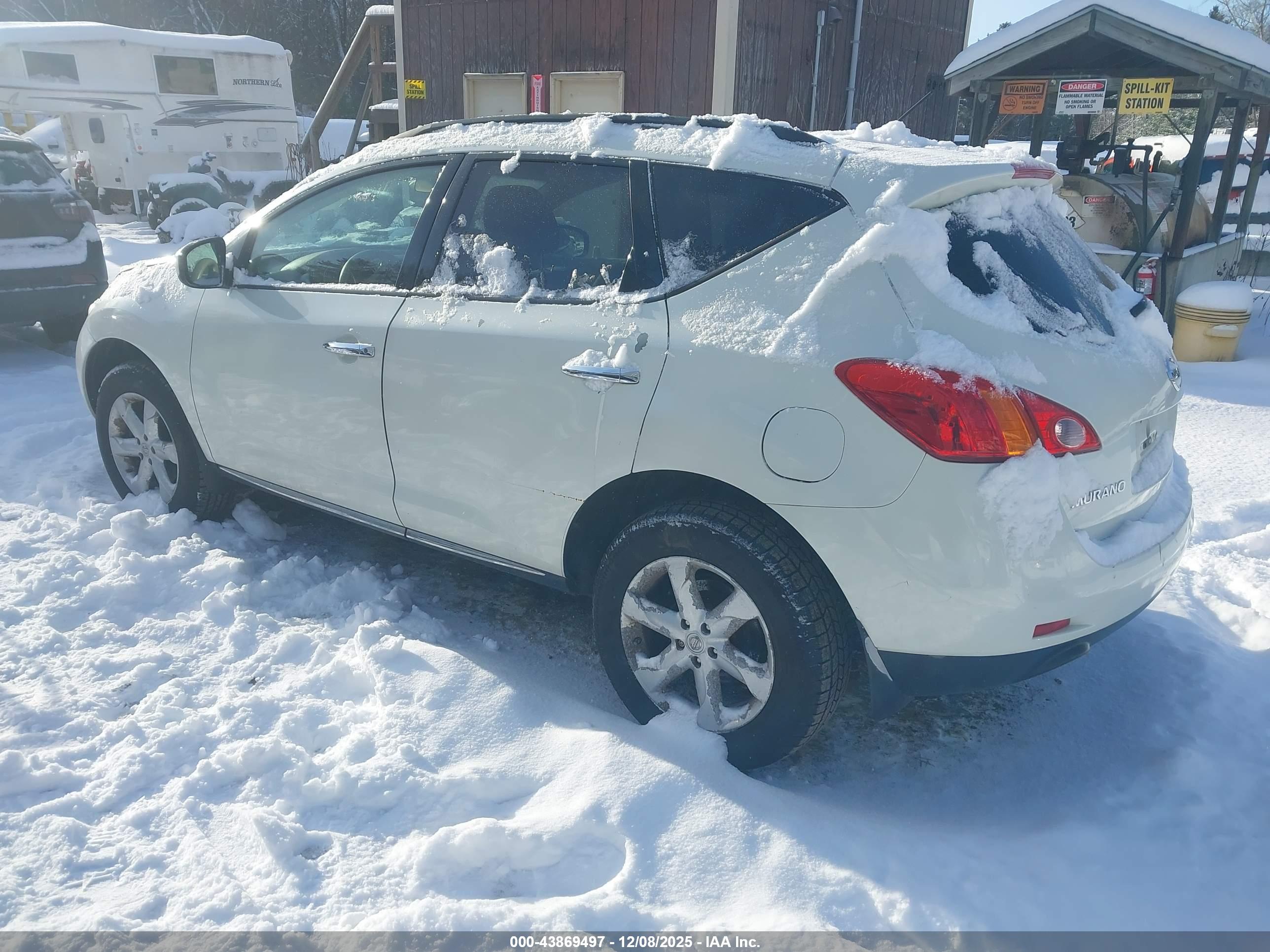 NISSAN MURANO image 3