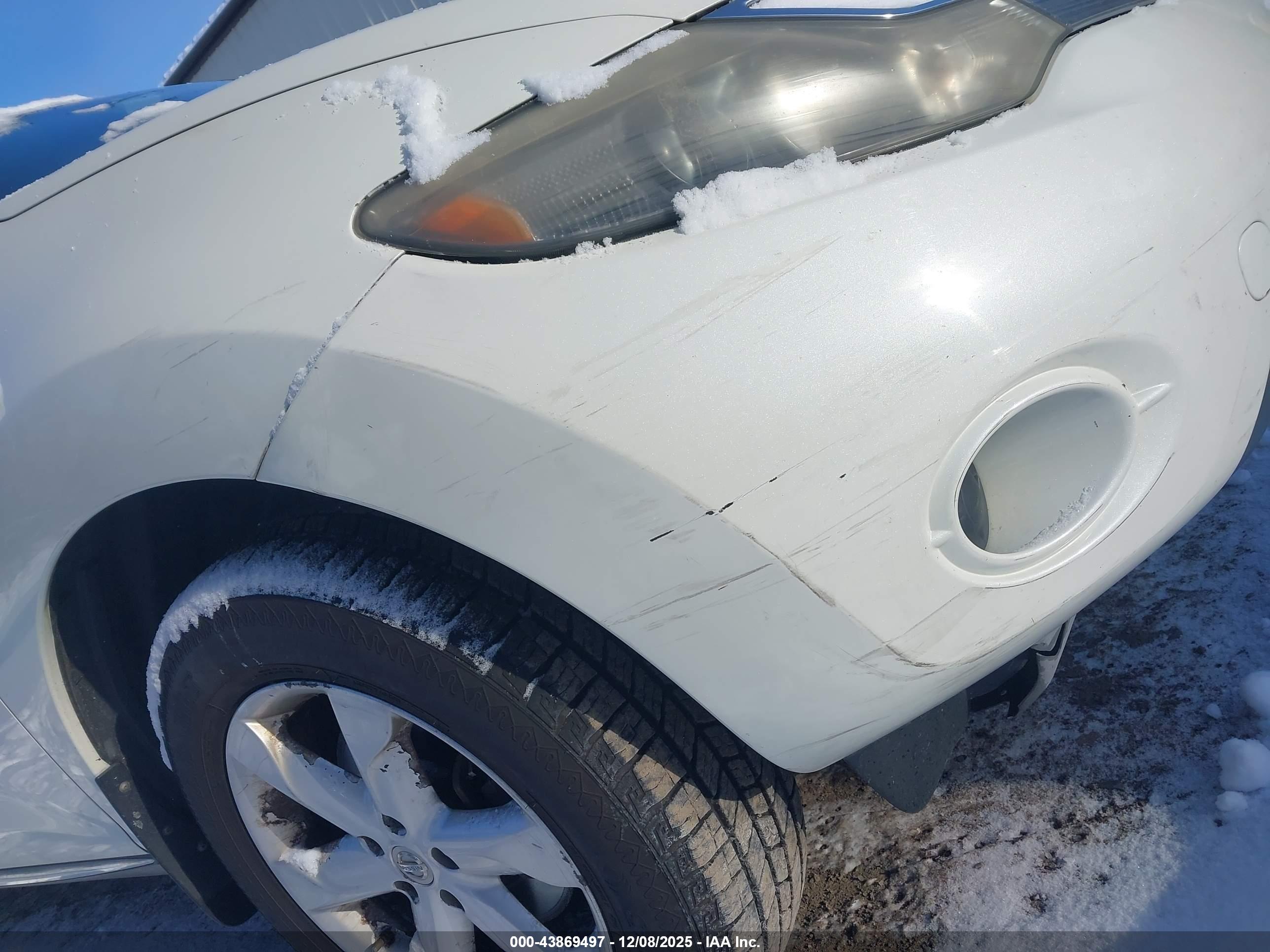 NISSAN MURANO image 6