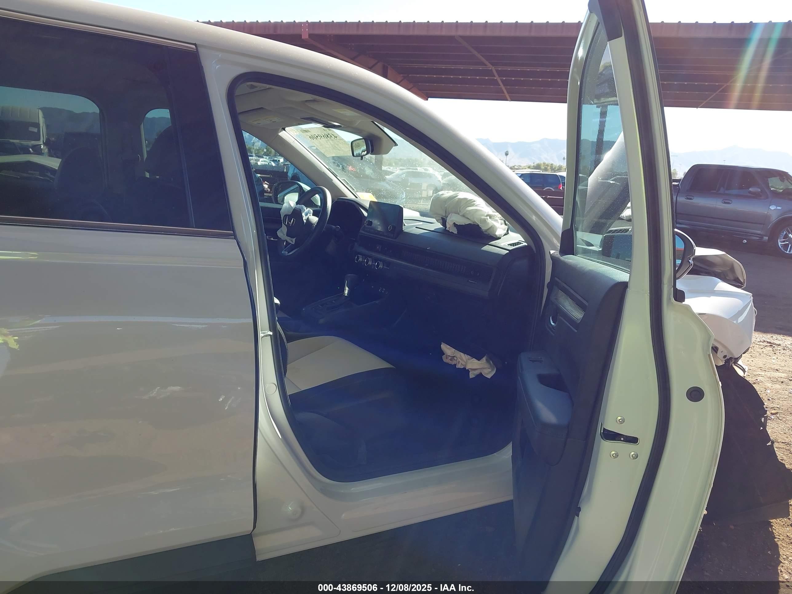 HONDA CR-V image 5