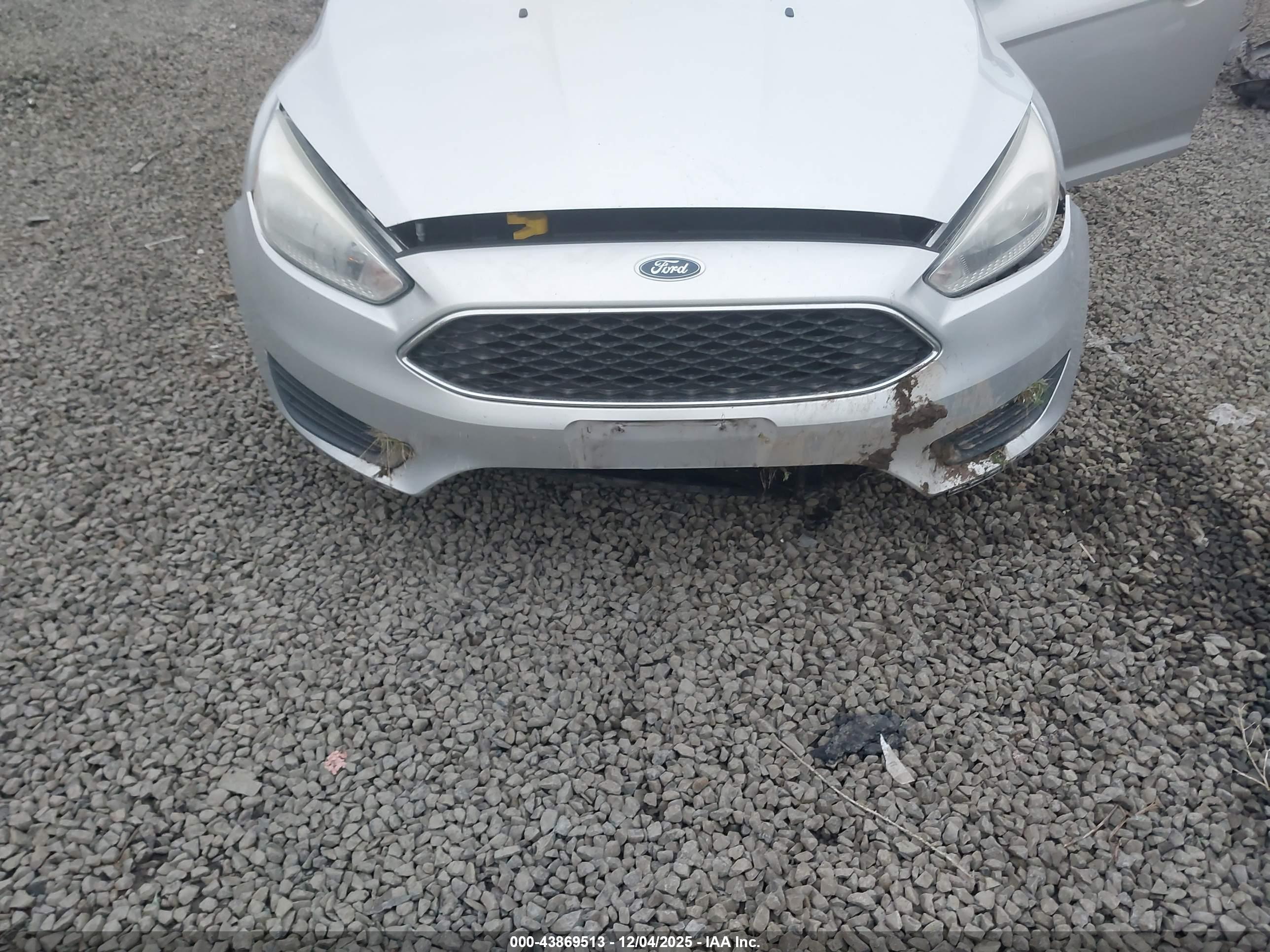 FORD FOCUS image 6