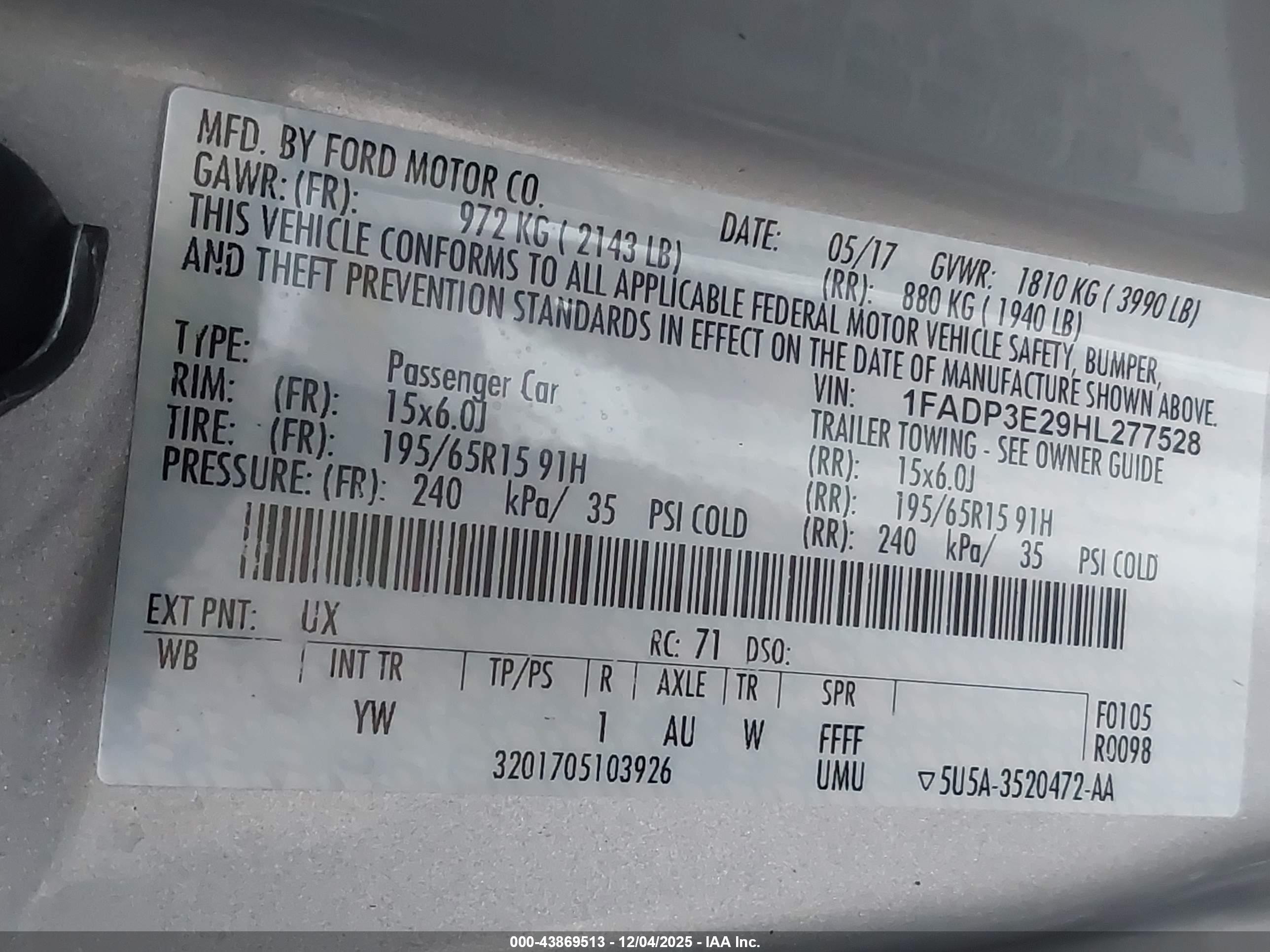 FORD FOCUS image 9