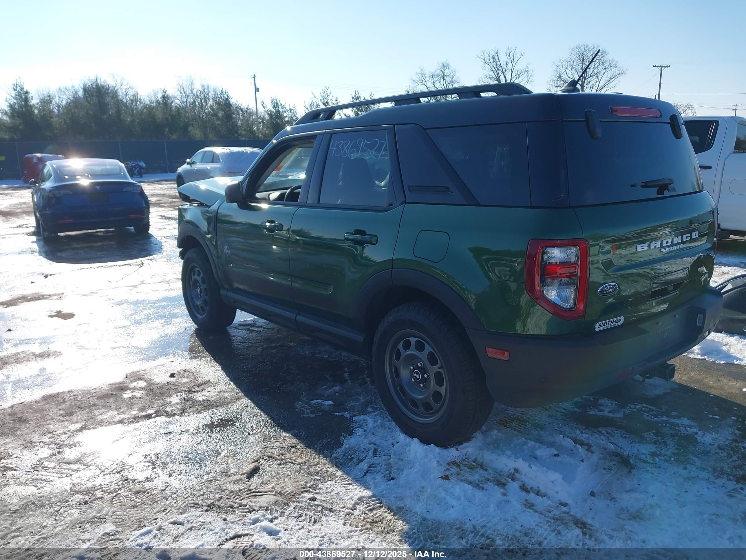FORD BRONCO image 3
