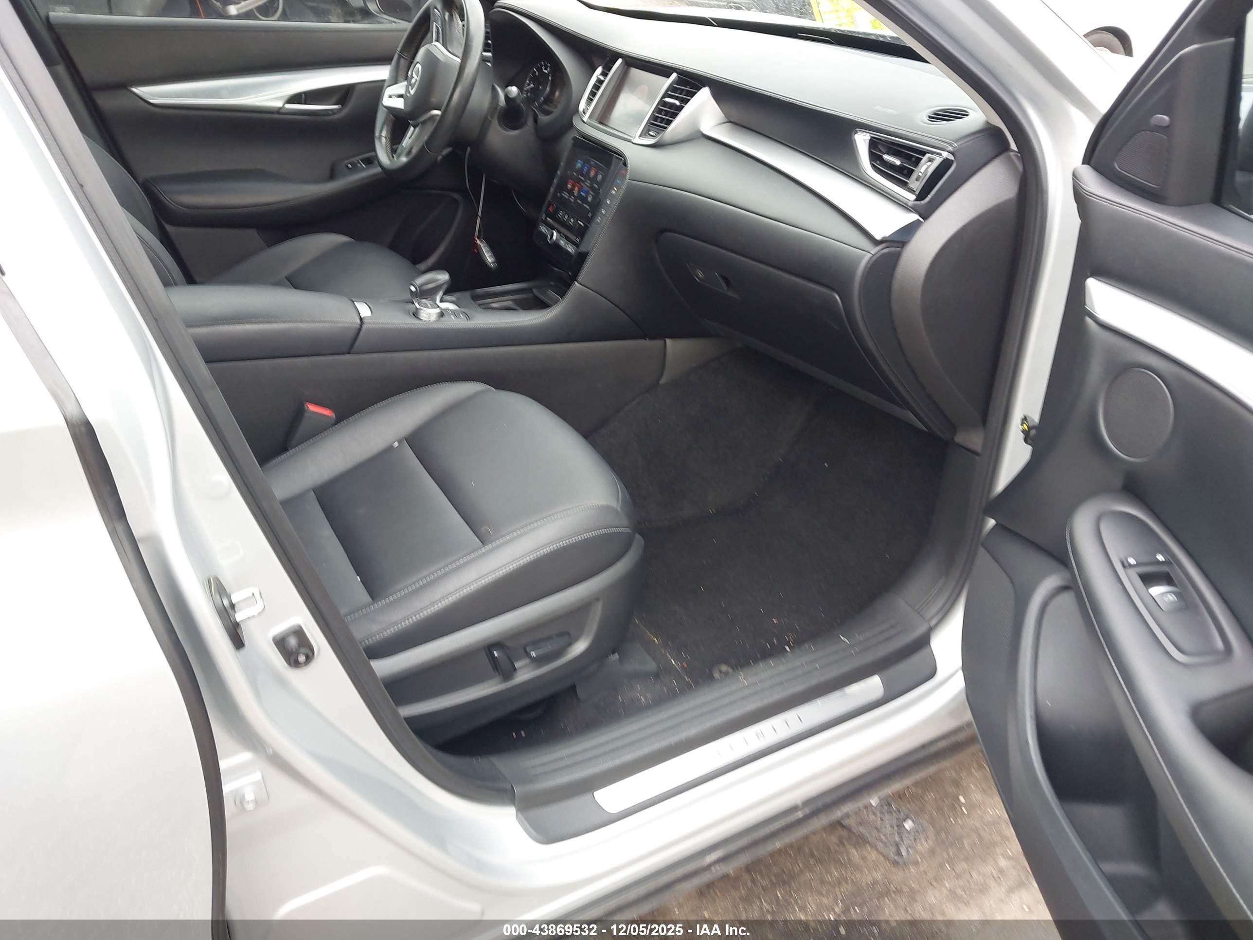 INFINITI QX50 image 5