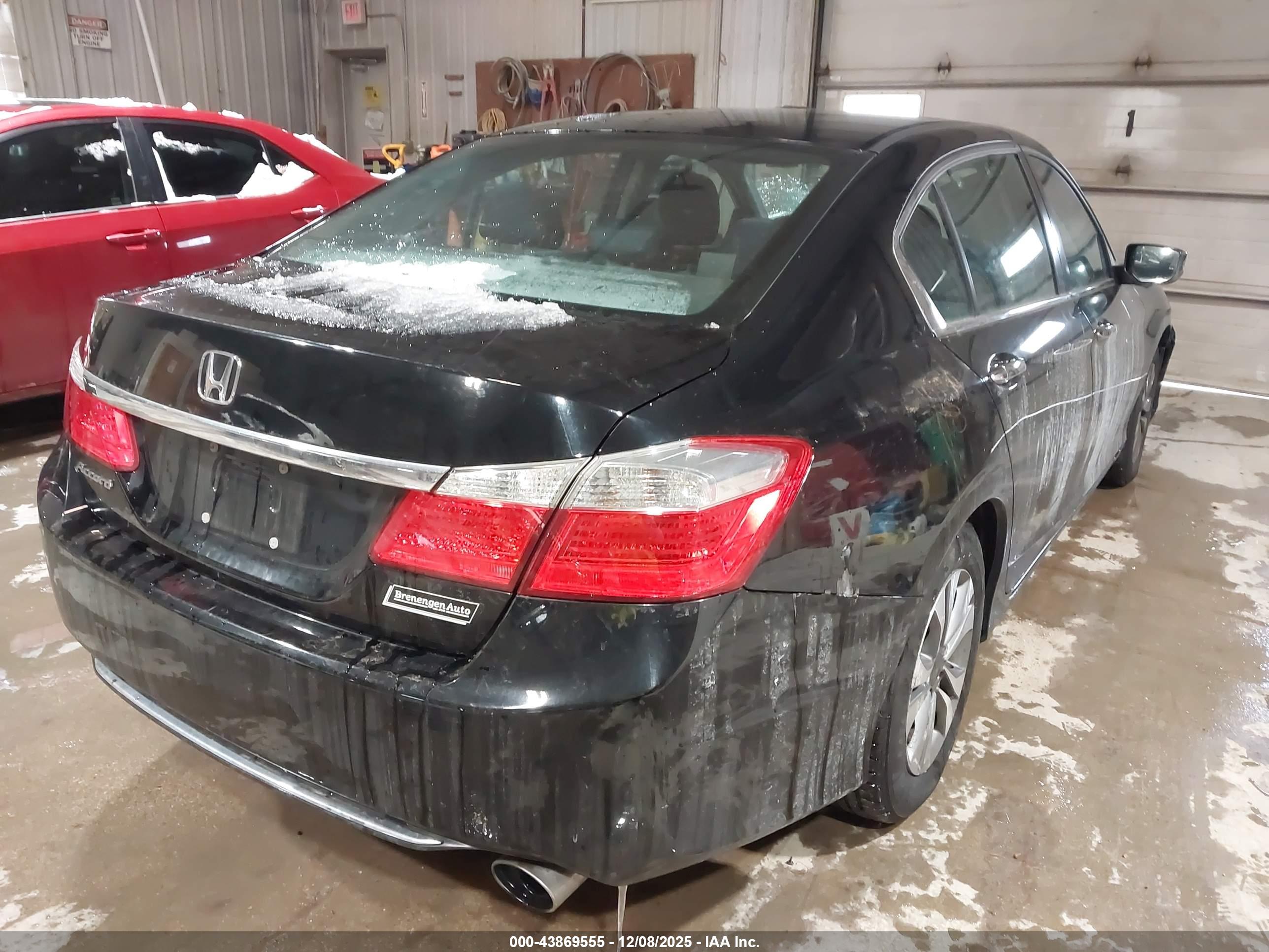 HONDA ACCORD image 4