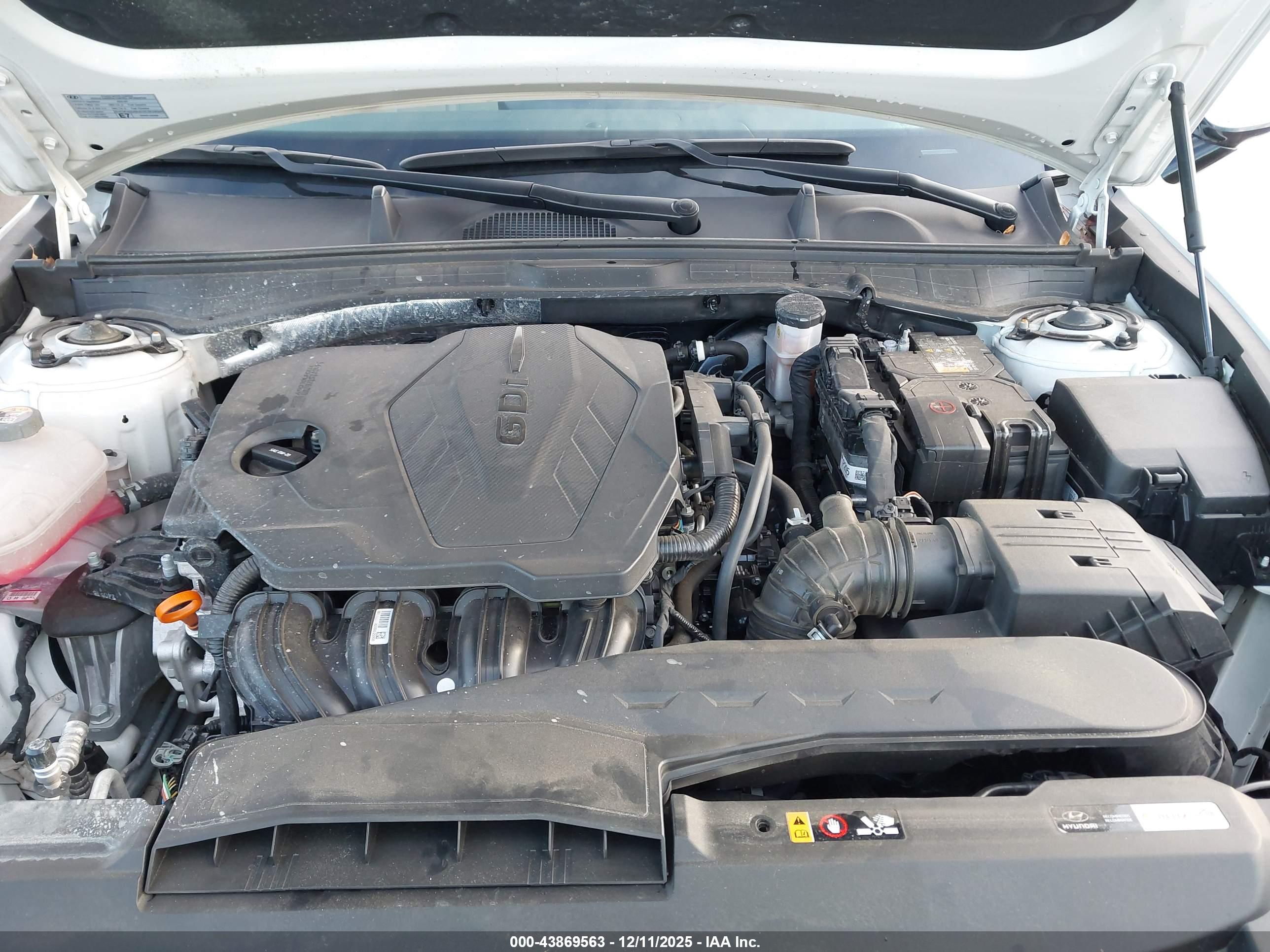 HYUNDAI SONATA image 10