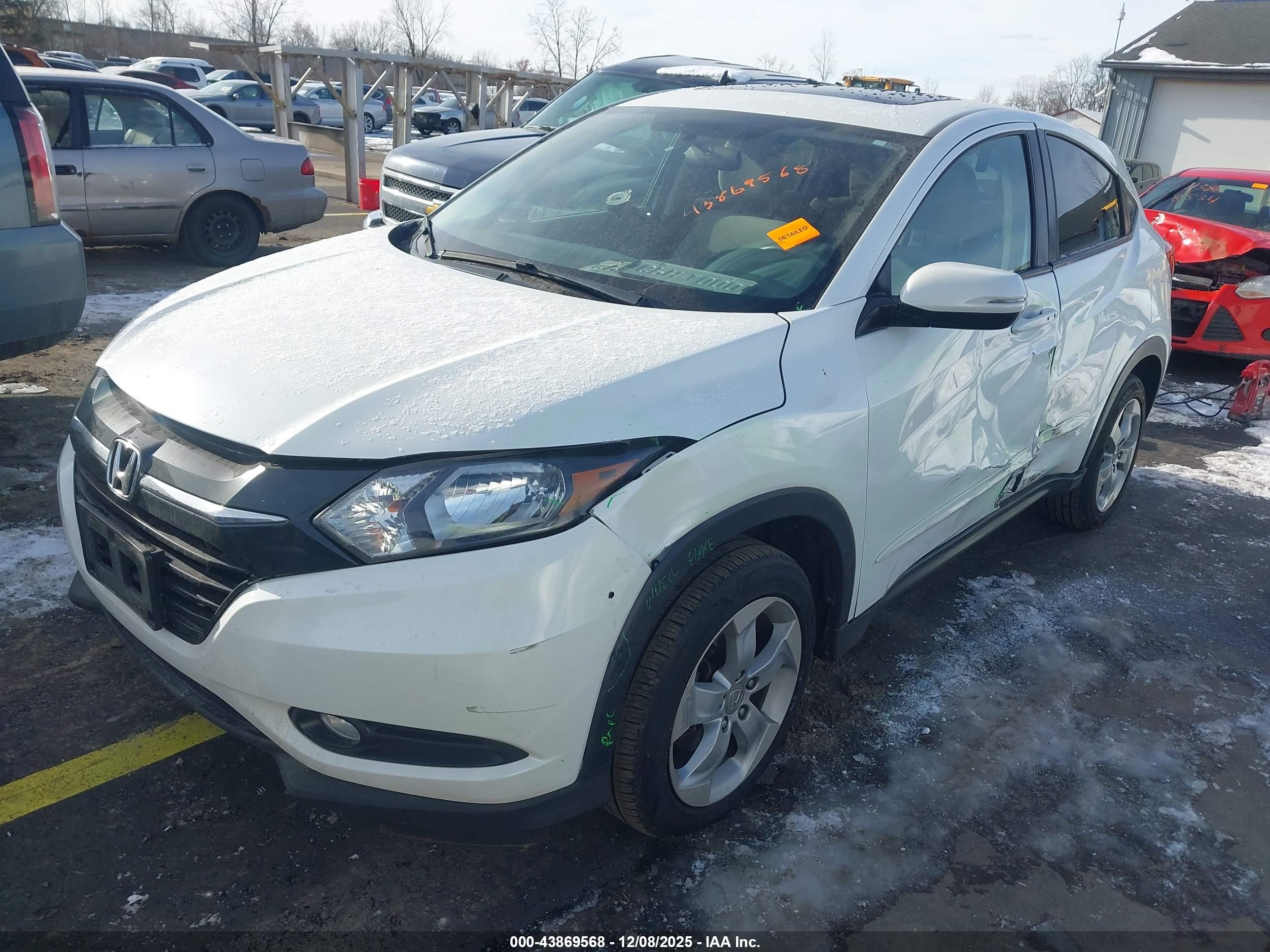 HONDA HR-V image 2