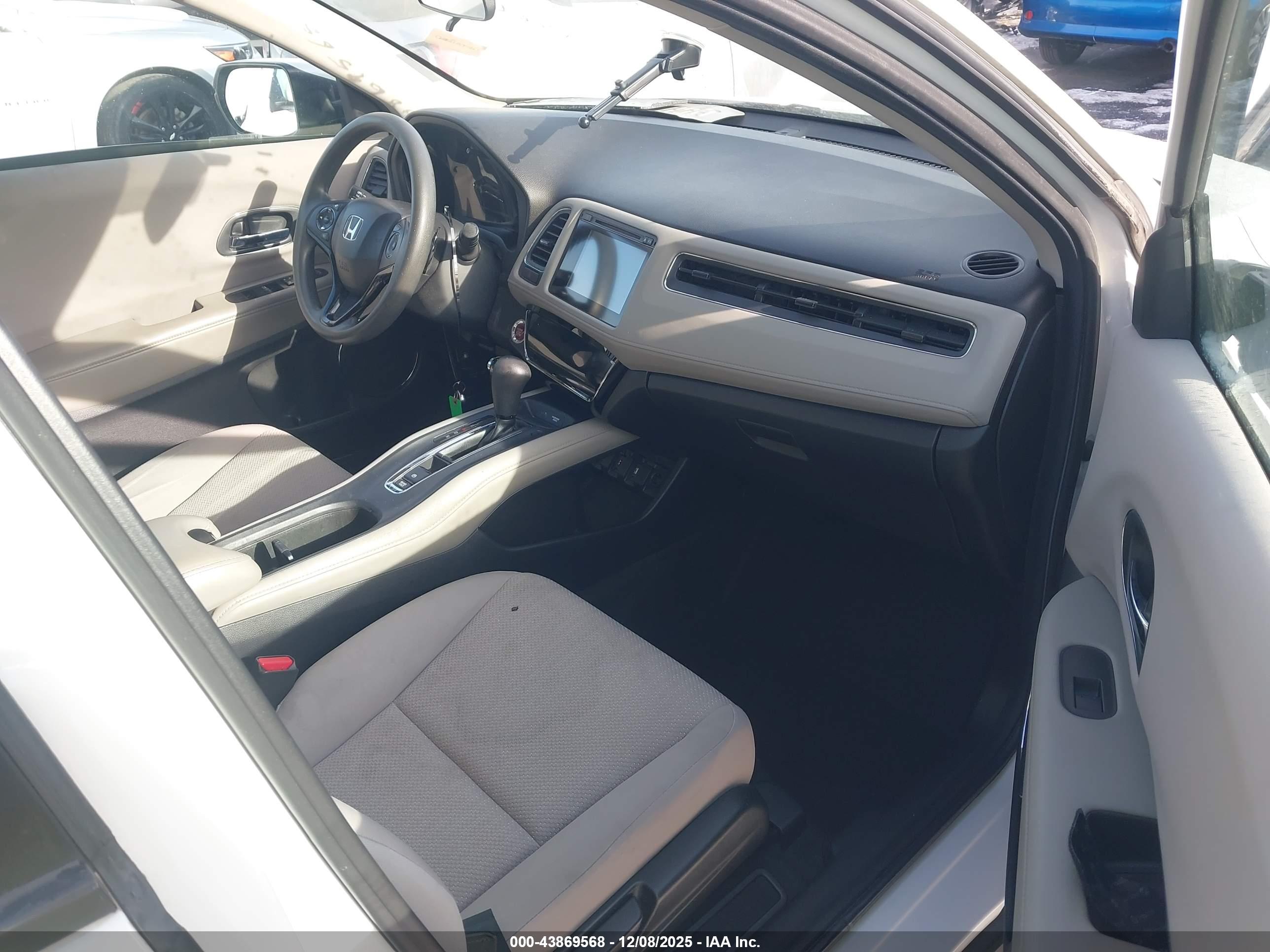 HONDA HR-V image 5
