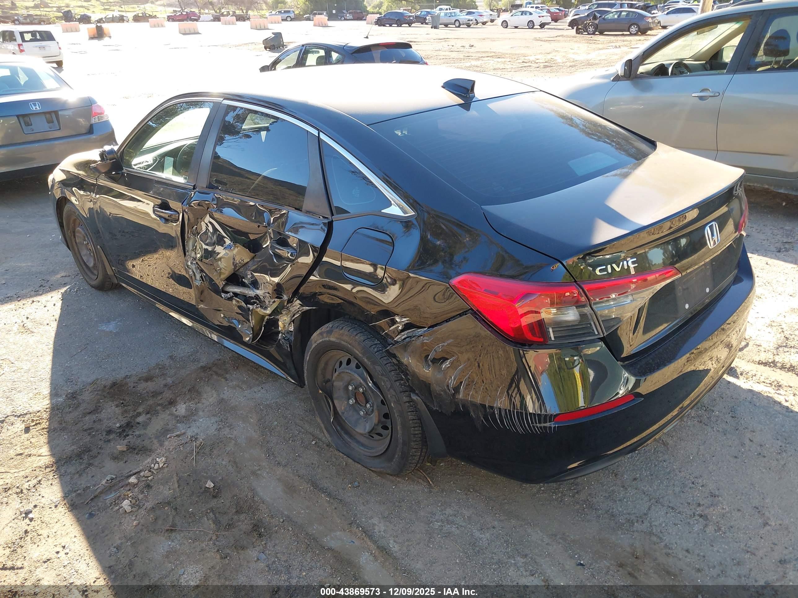 HONDA CIVIC image 3