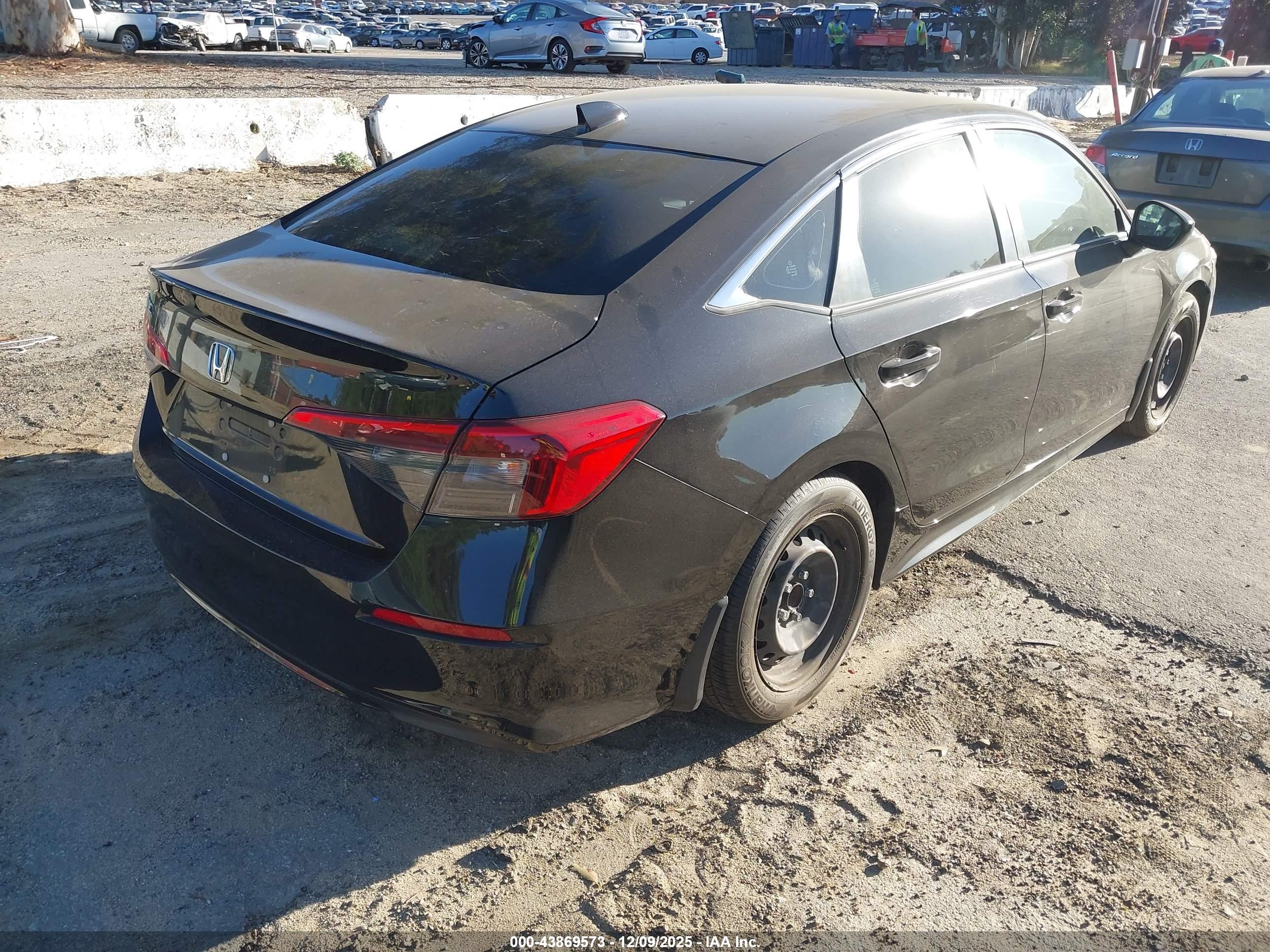HONDA CIVIC image 4