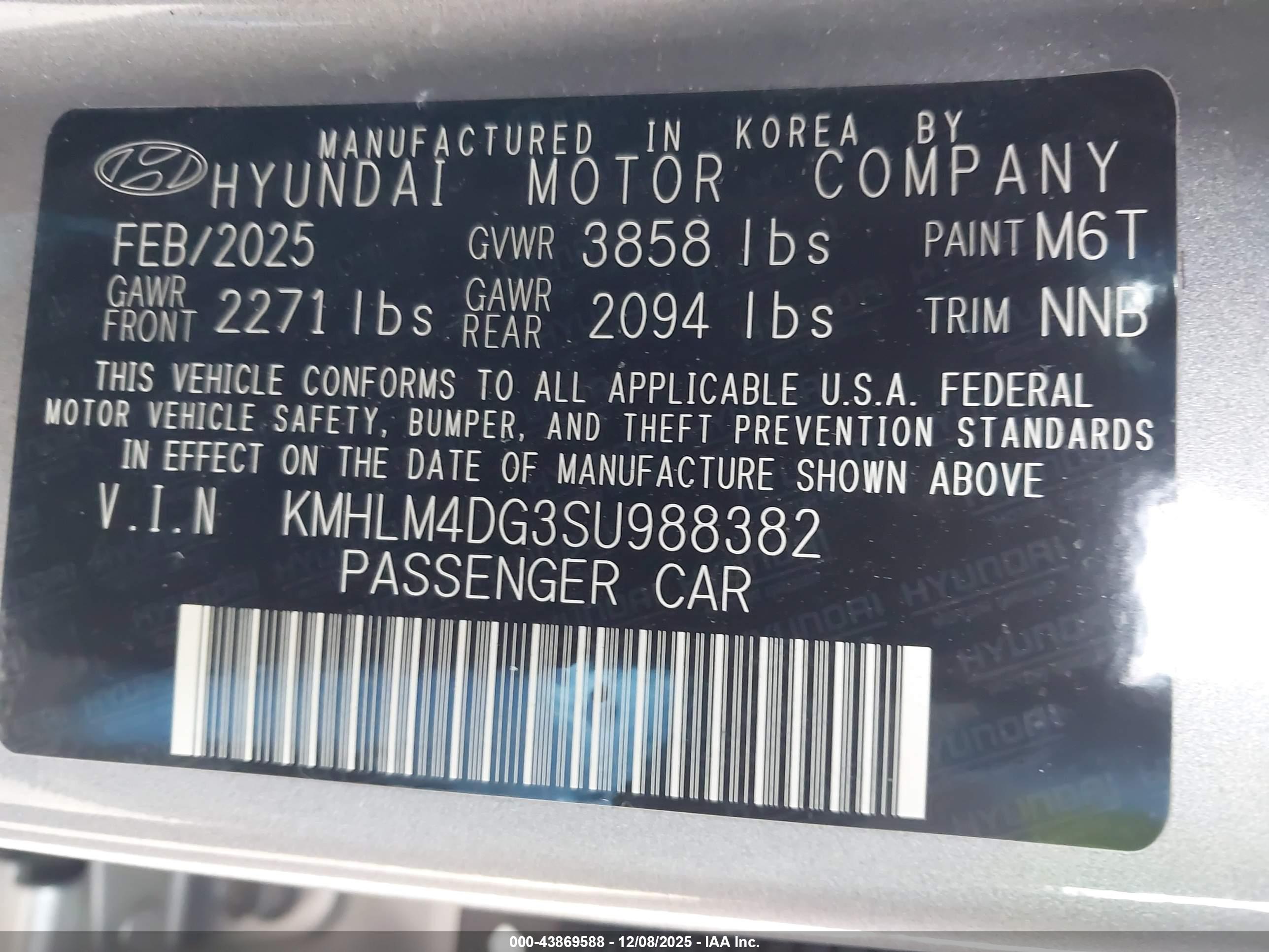 HYUNDAI ELANTRA image 9