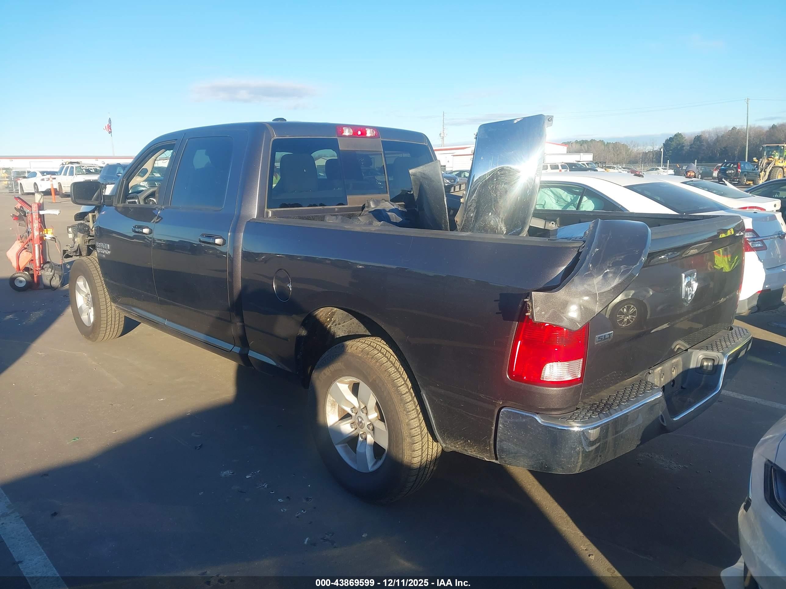 RAM 1500 image 3
