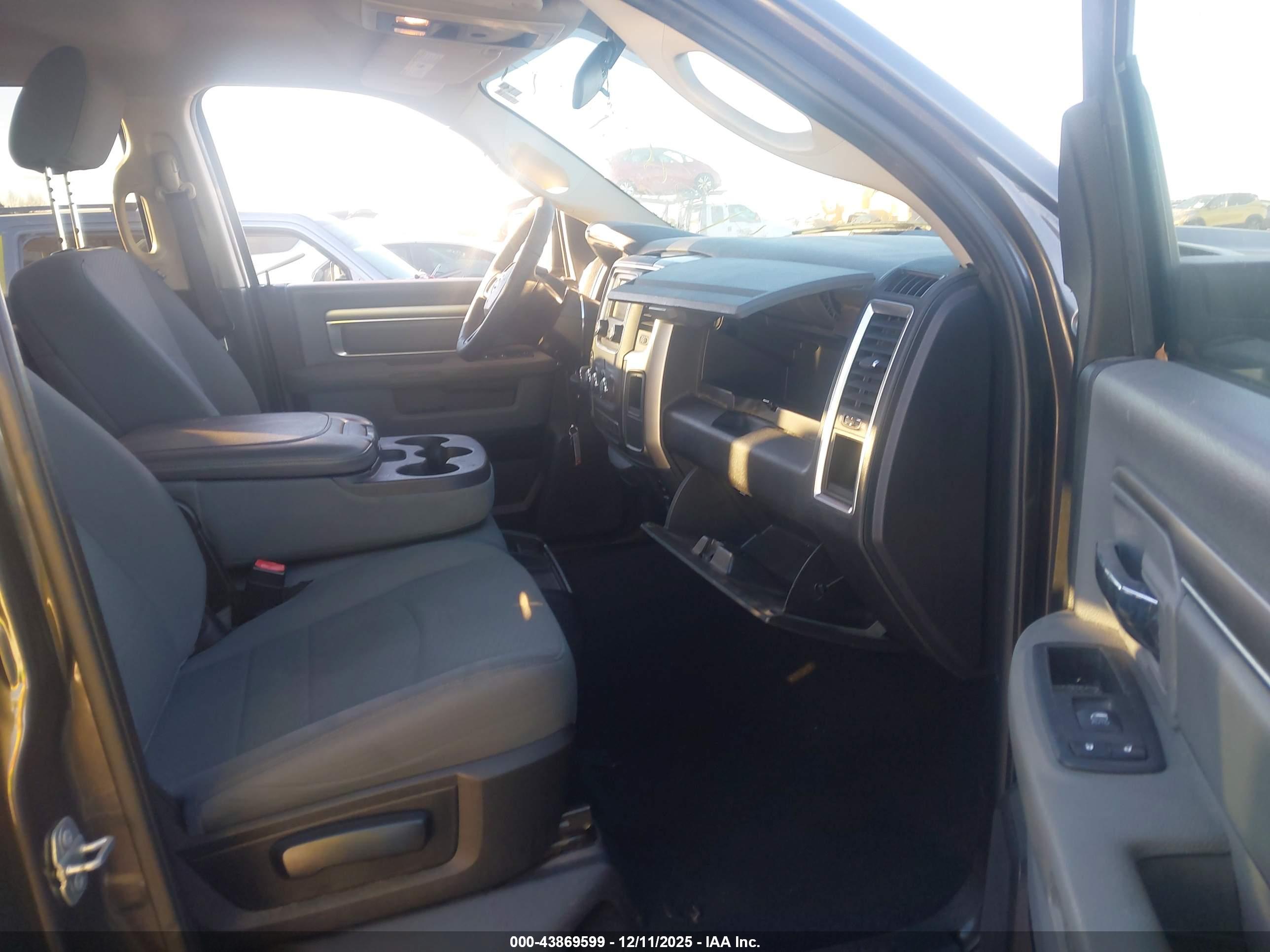RAM 1500 image 5