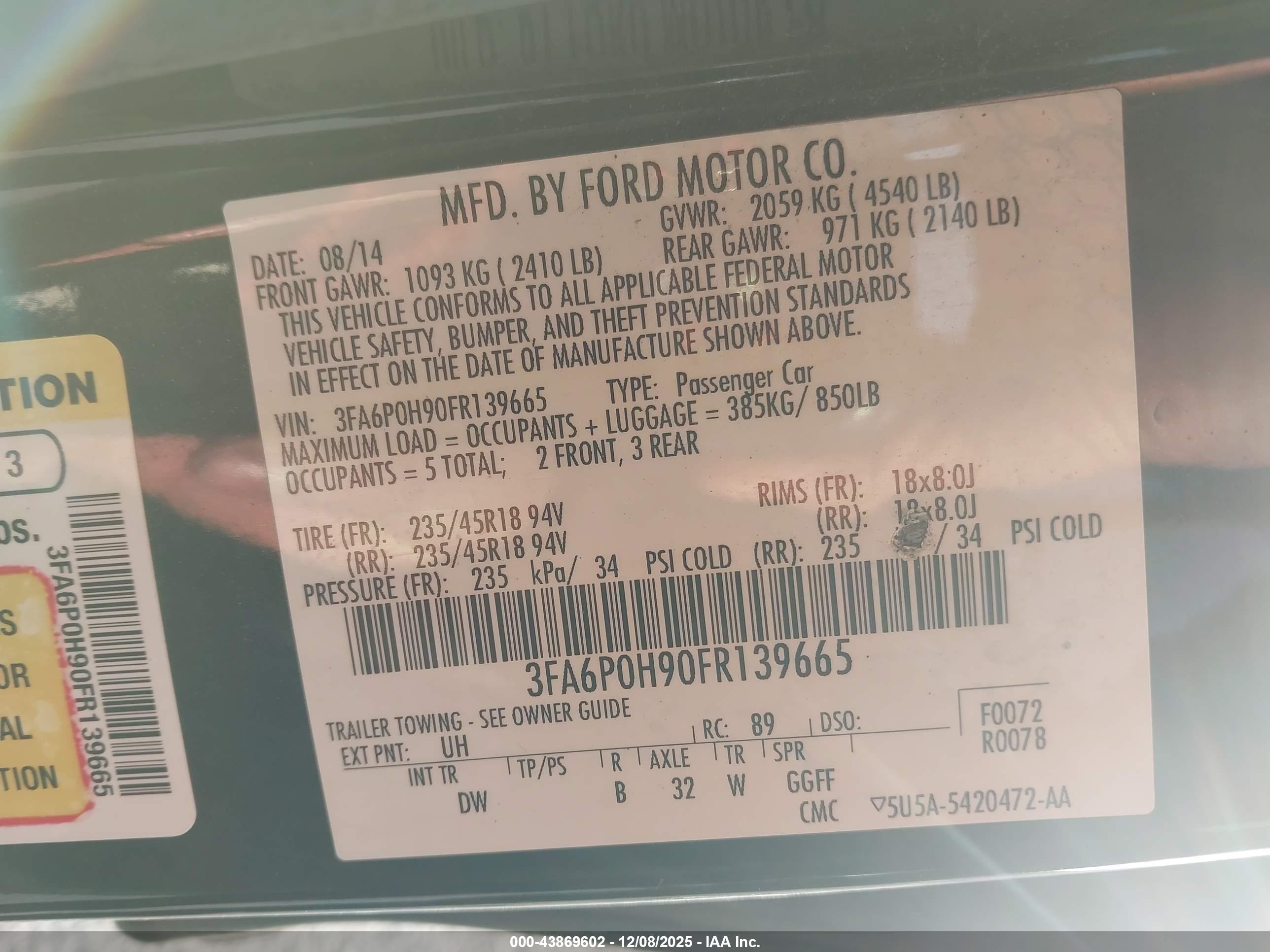 FORD FUSION image 9
