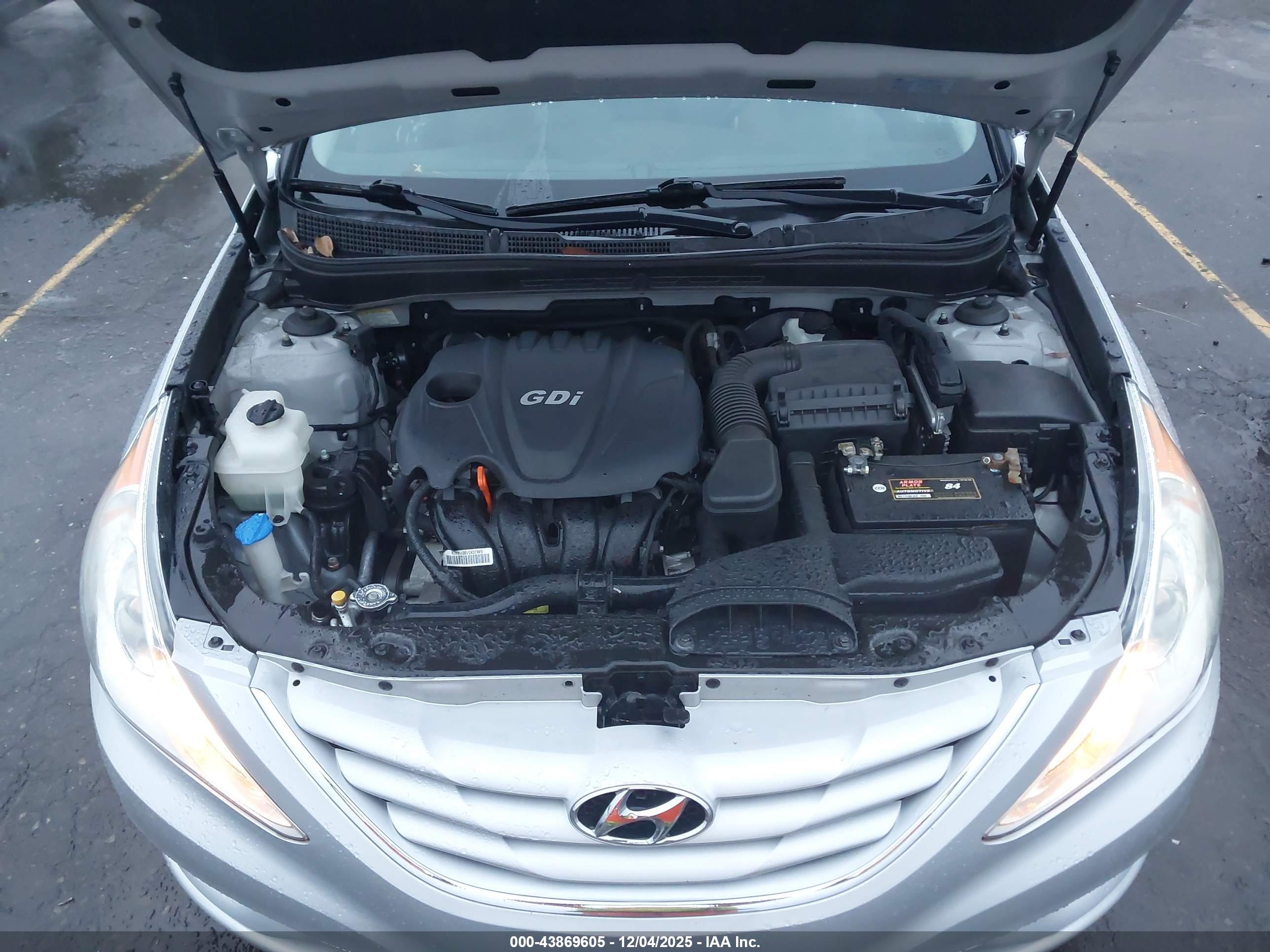 HYUNDAI SONATA image 10