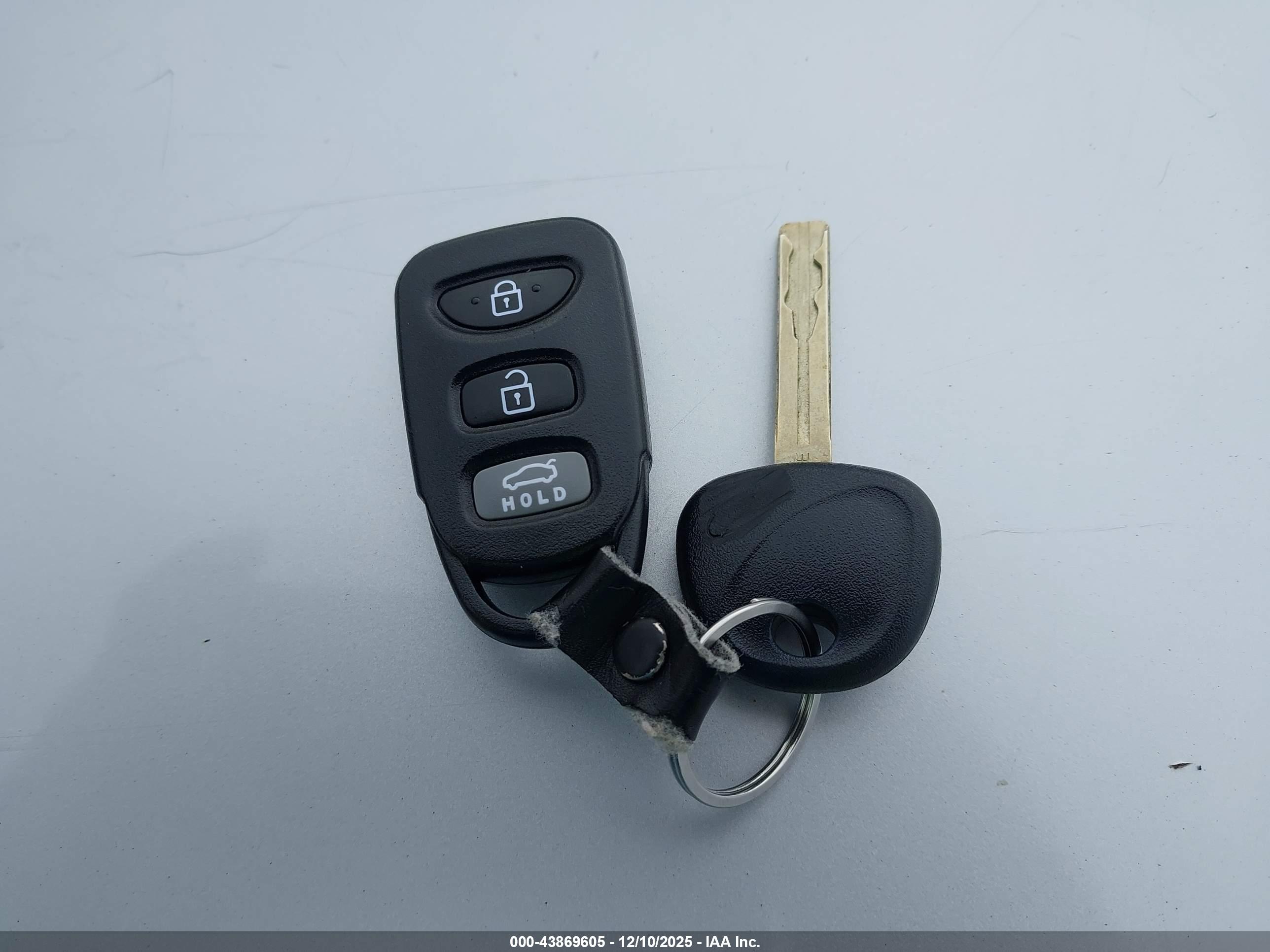 HYUNDAI SONATA image 11
