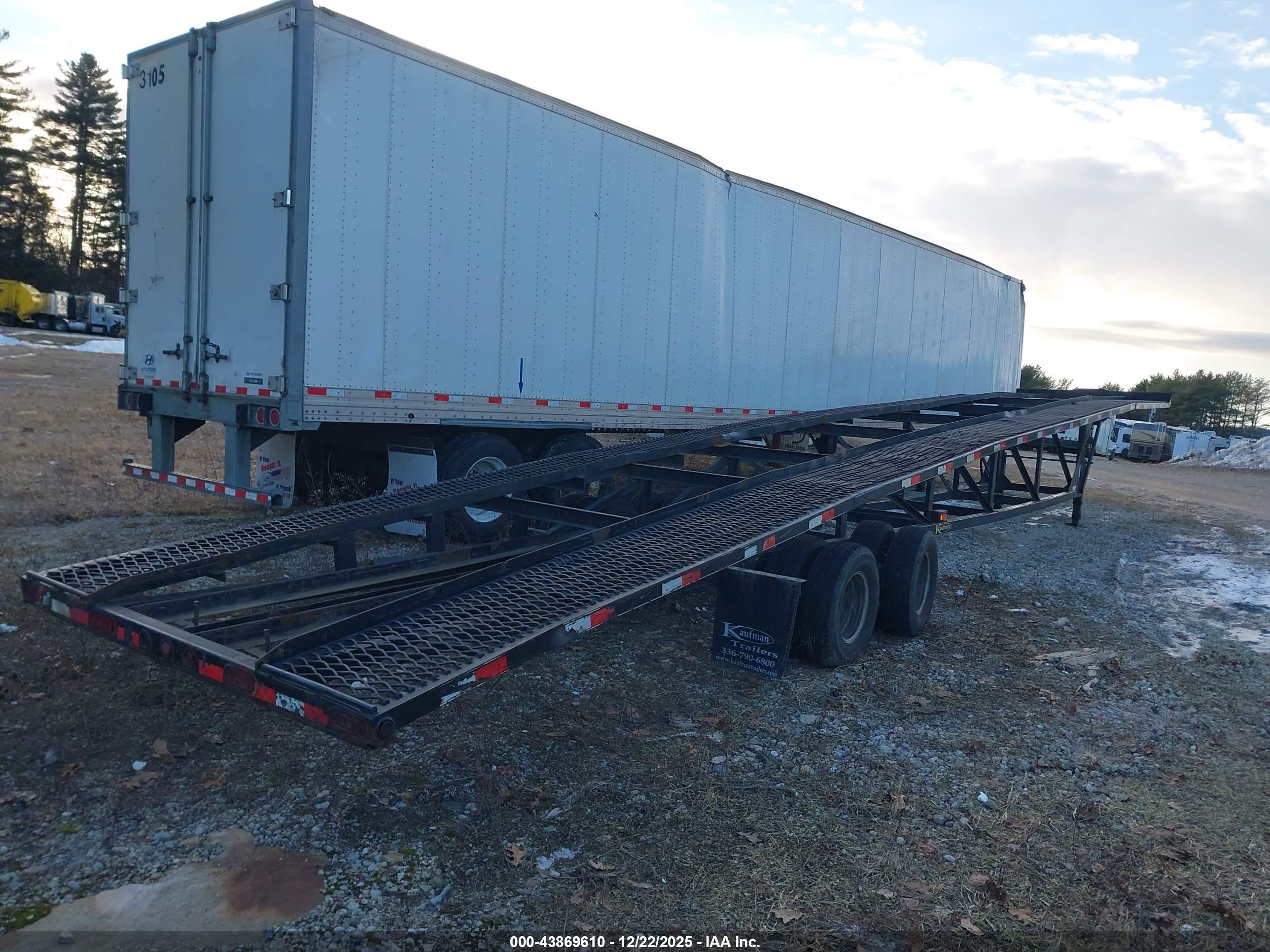 KAUFMAN TRAILERS image 4