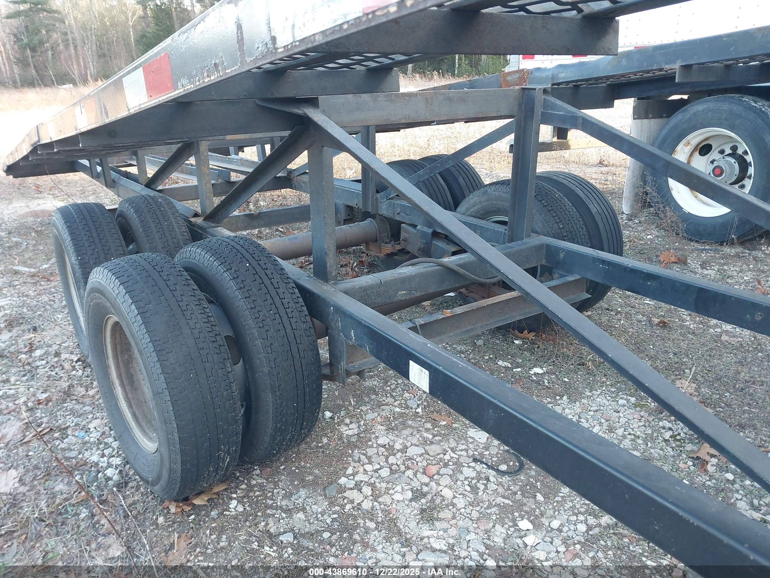 KAUFMAN TRAILERS image 6