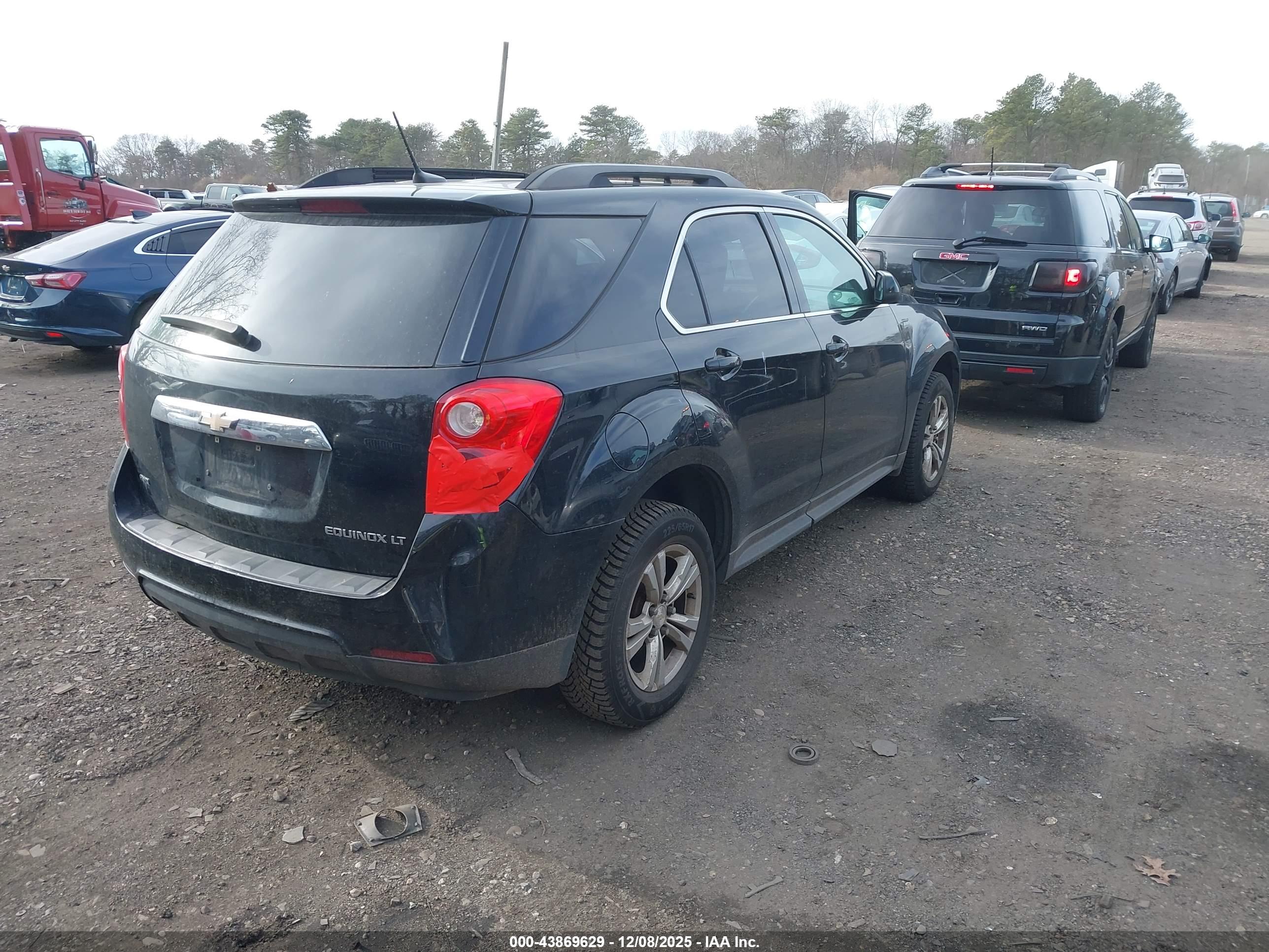 CHEVROLET EQUINOX image 4