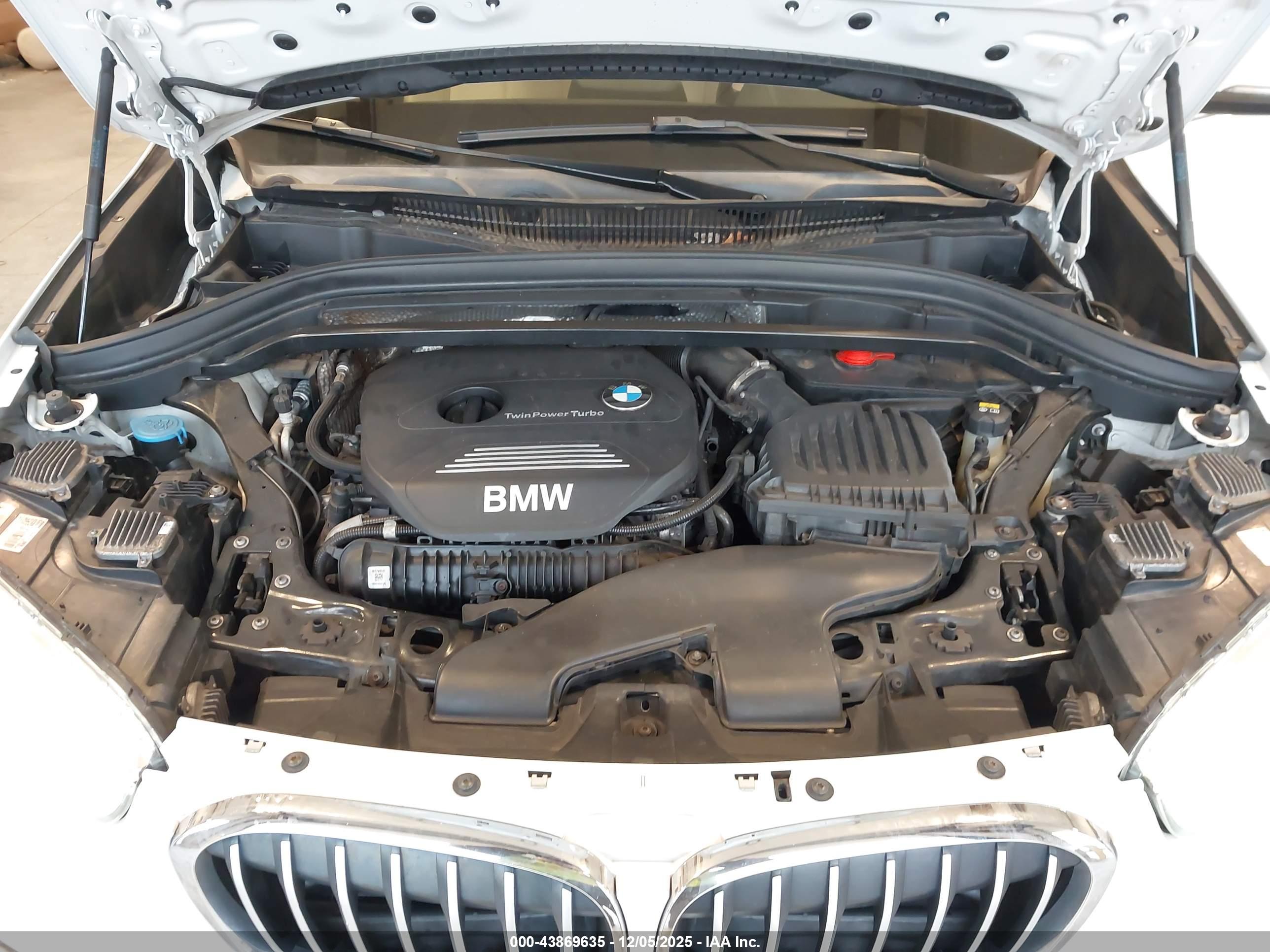 BMW X1 image 10