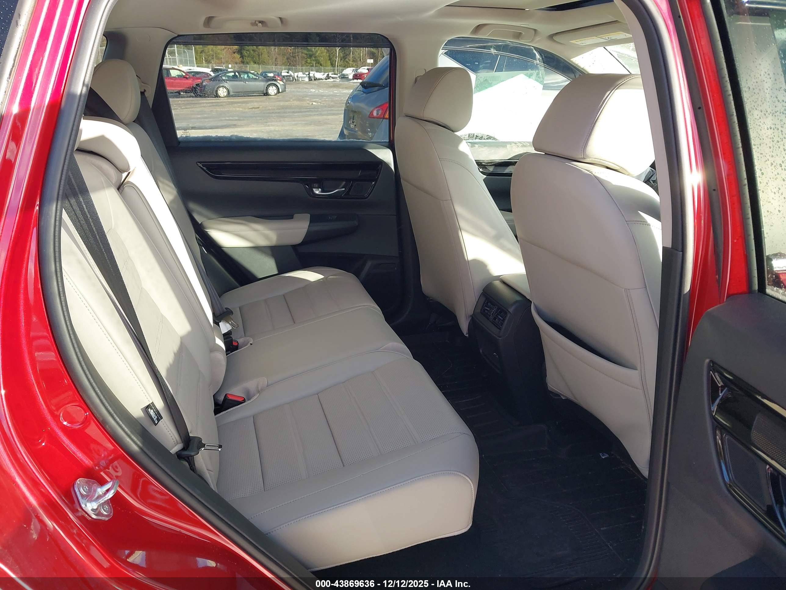 HONDA CR-V image 8