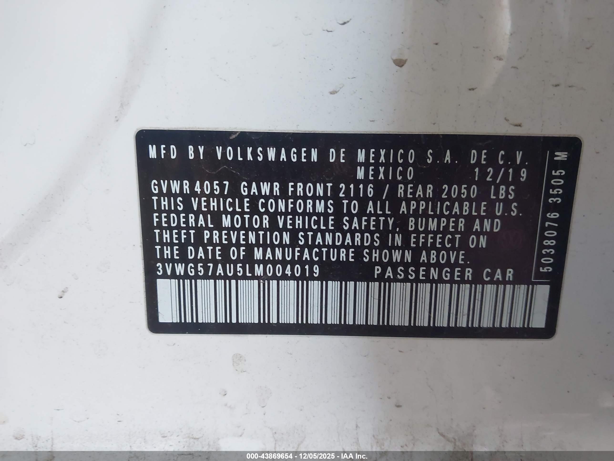 VOLKSWAGEN GOLF image 9
