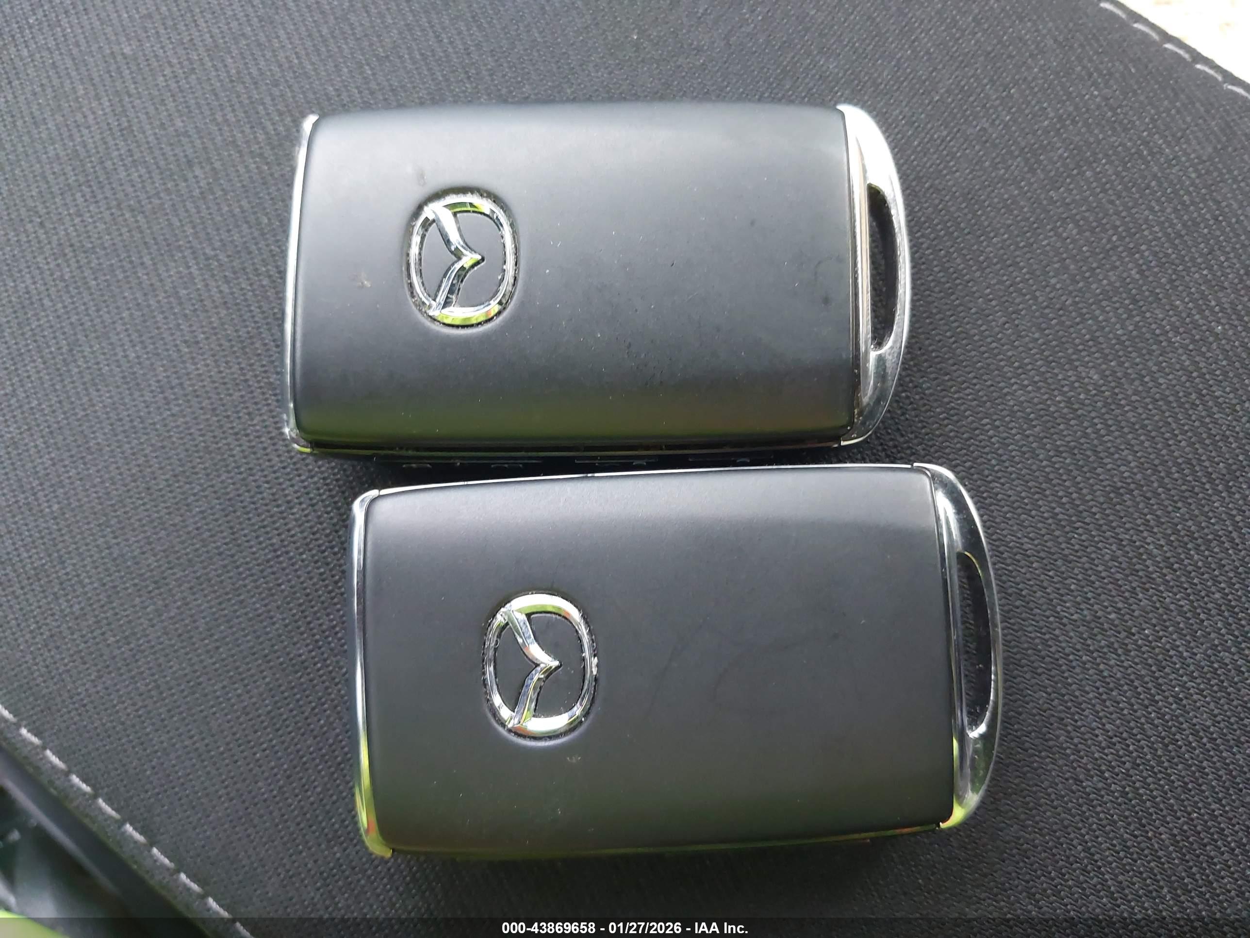 MAZDA CX-90 image 11