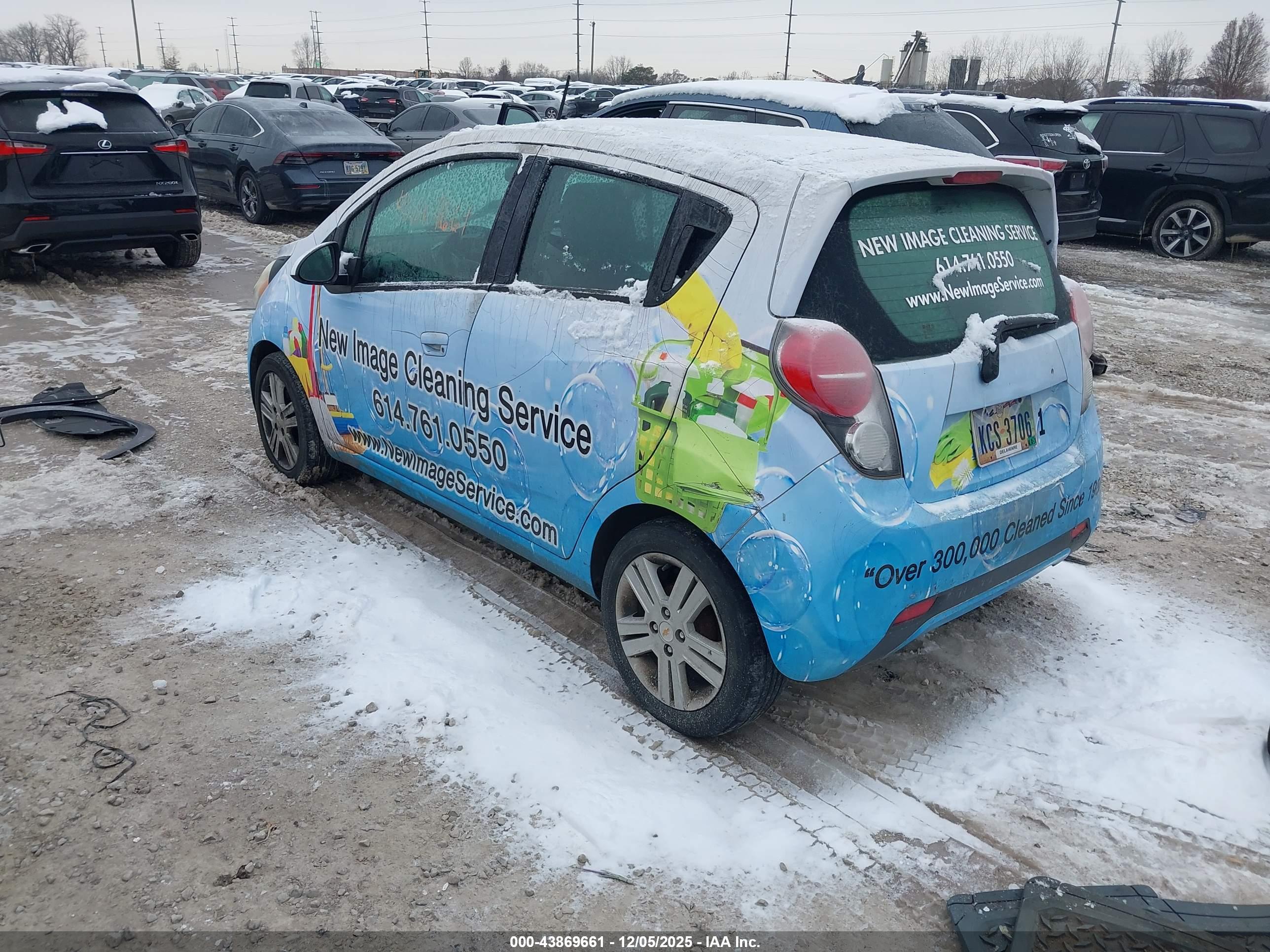 CHEVROLET SPARK image 3