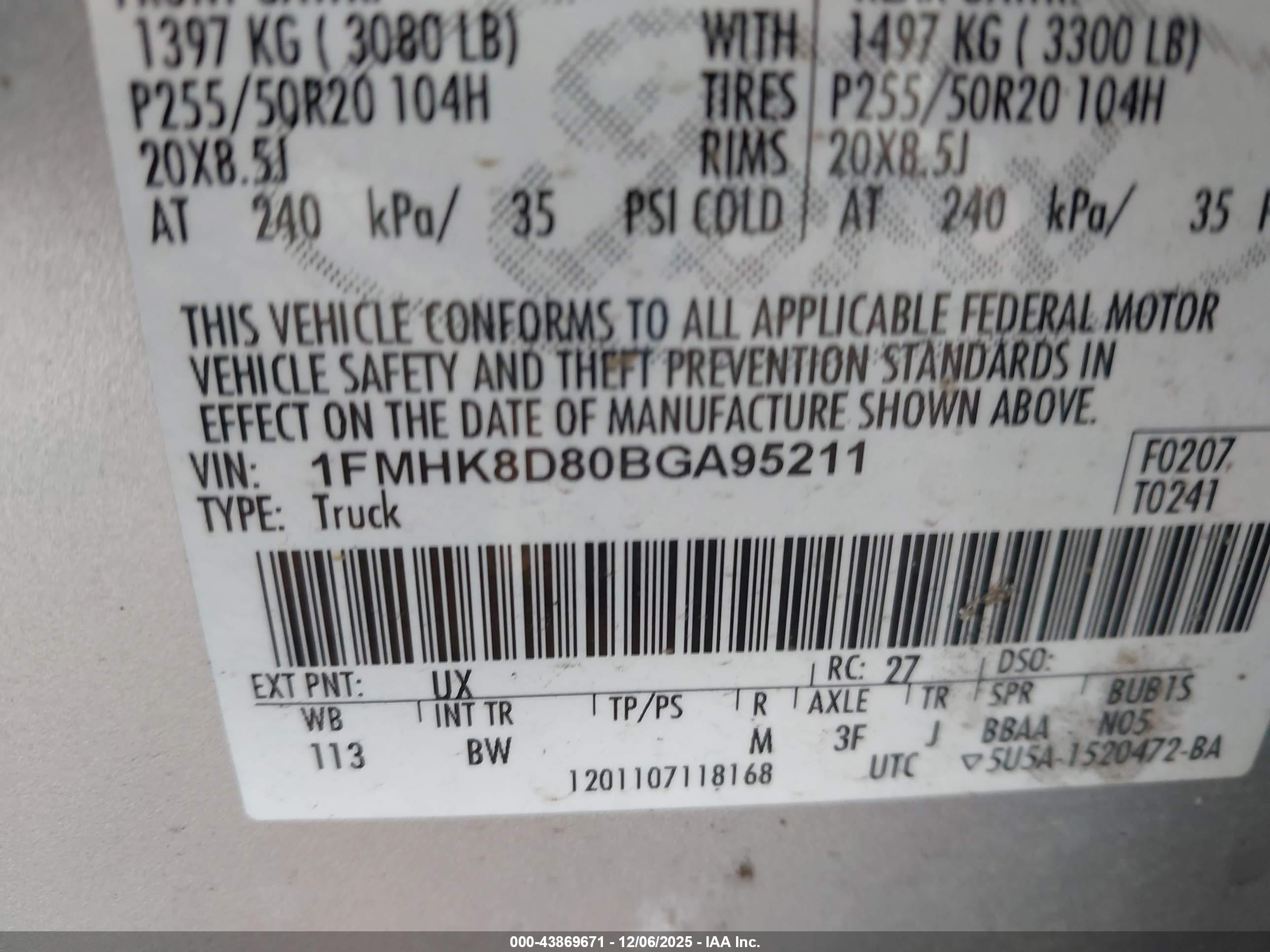 FORD EXPLORER image 9