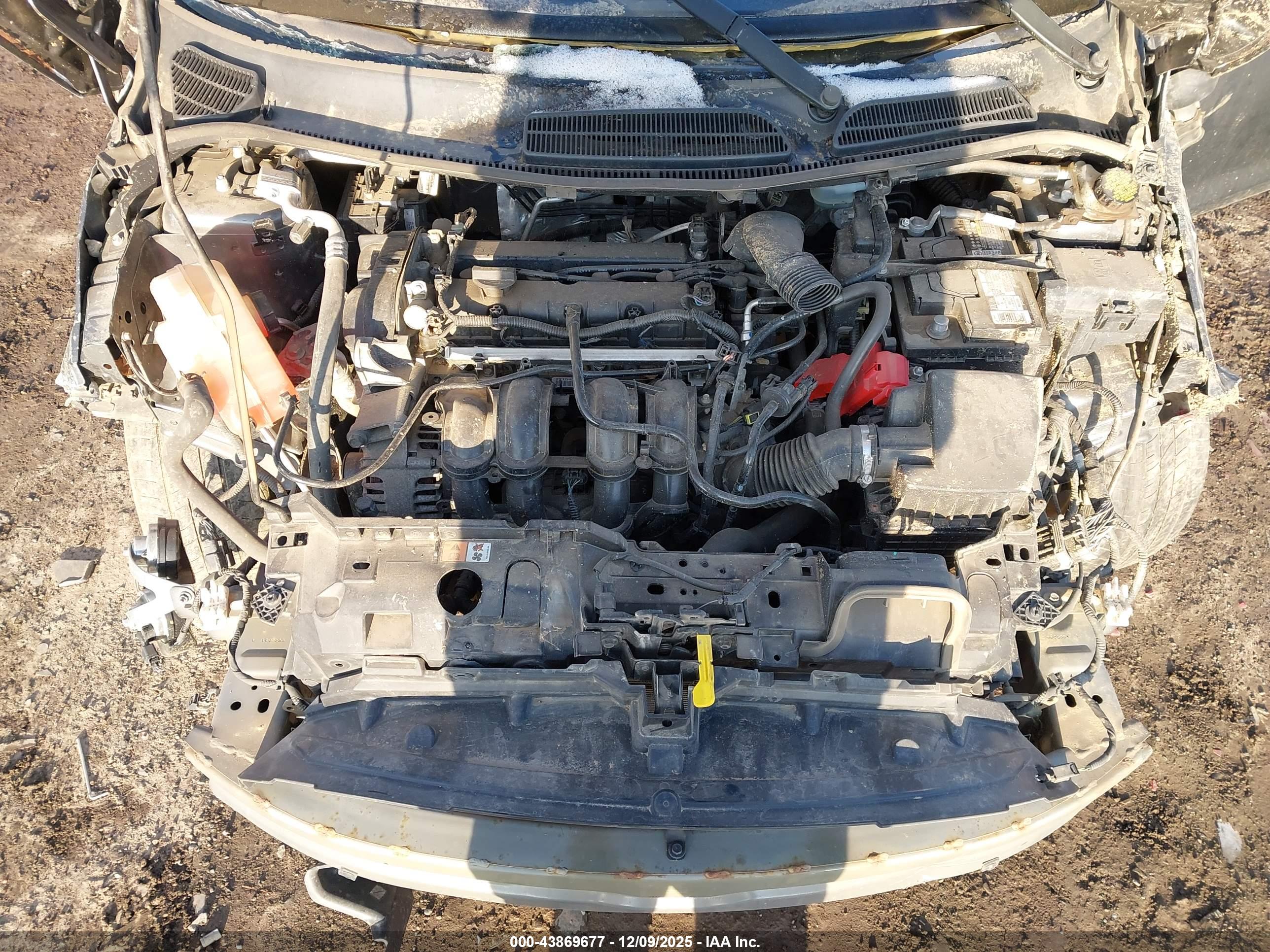 FORD FIESTA image 10