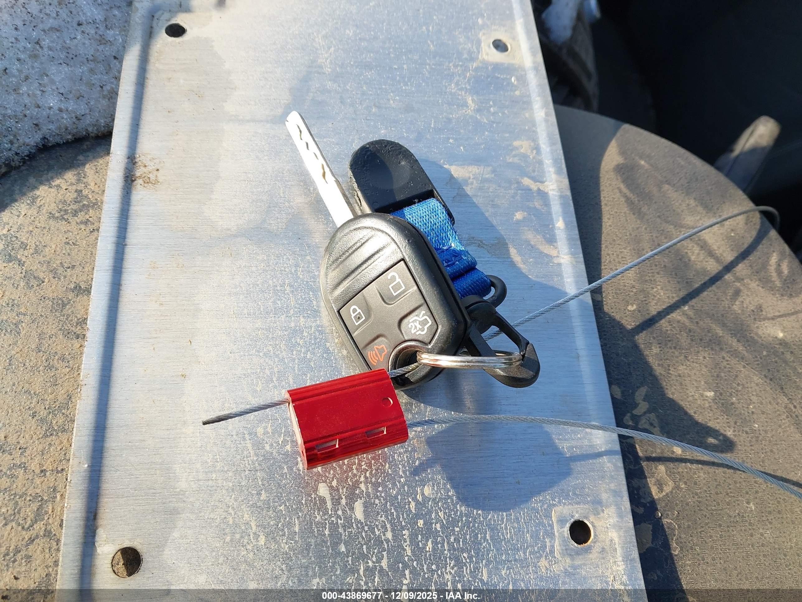 FORD FIESTA image 11
