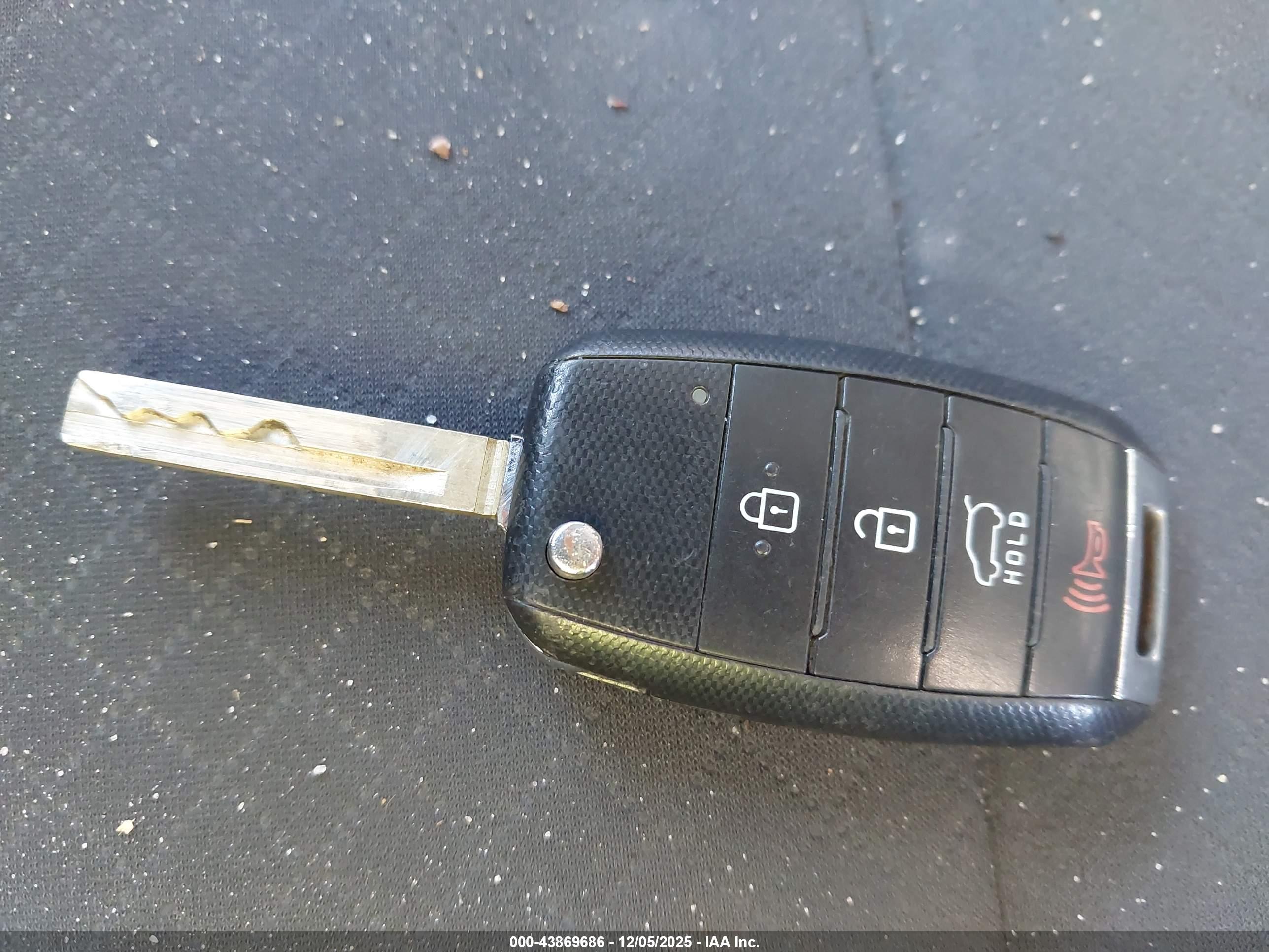 KIA SORENTO image 11