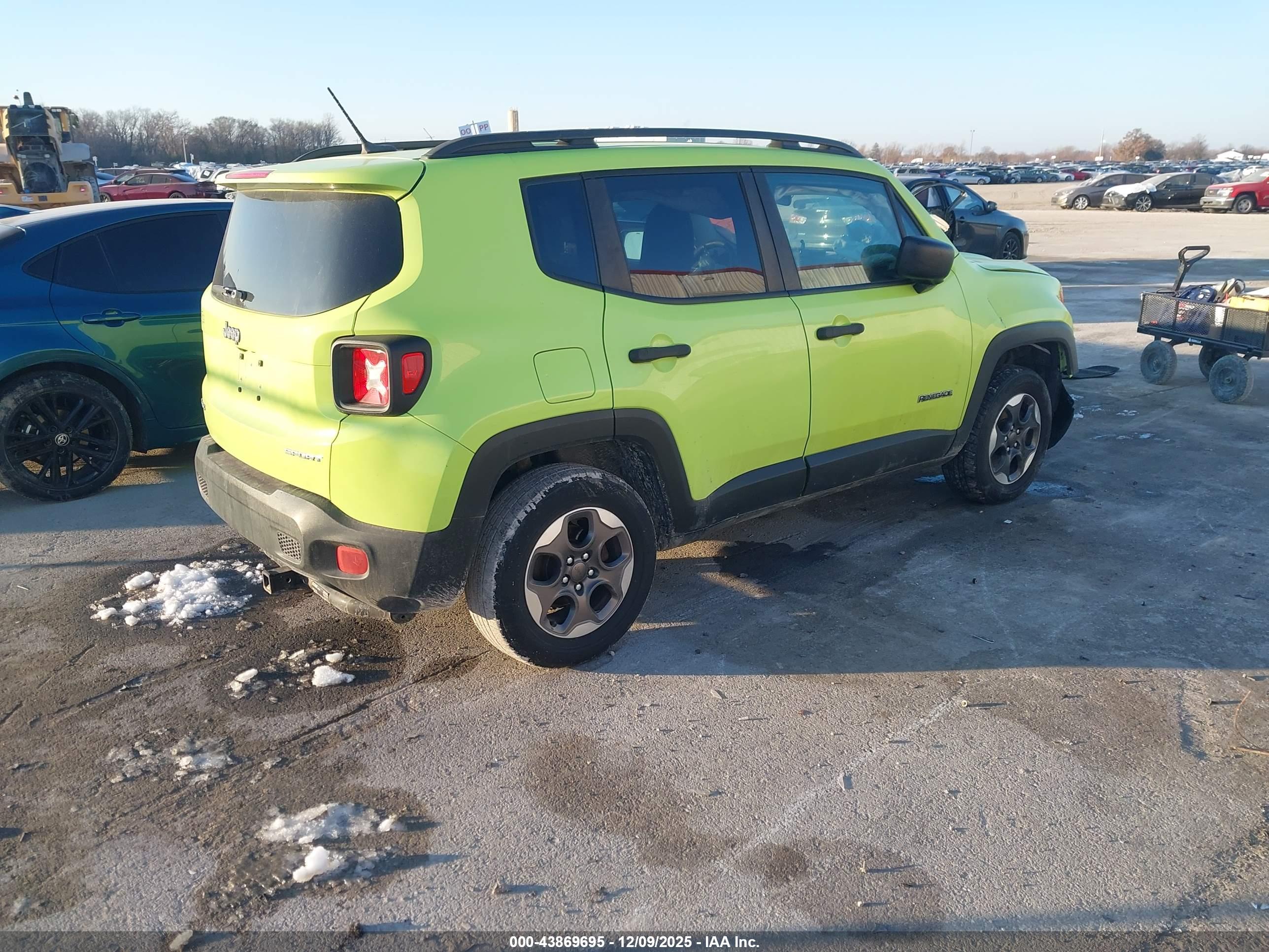 JEEP RENEGADE image 4