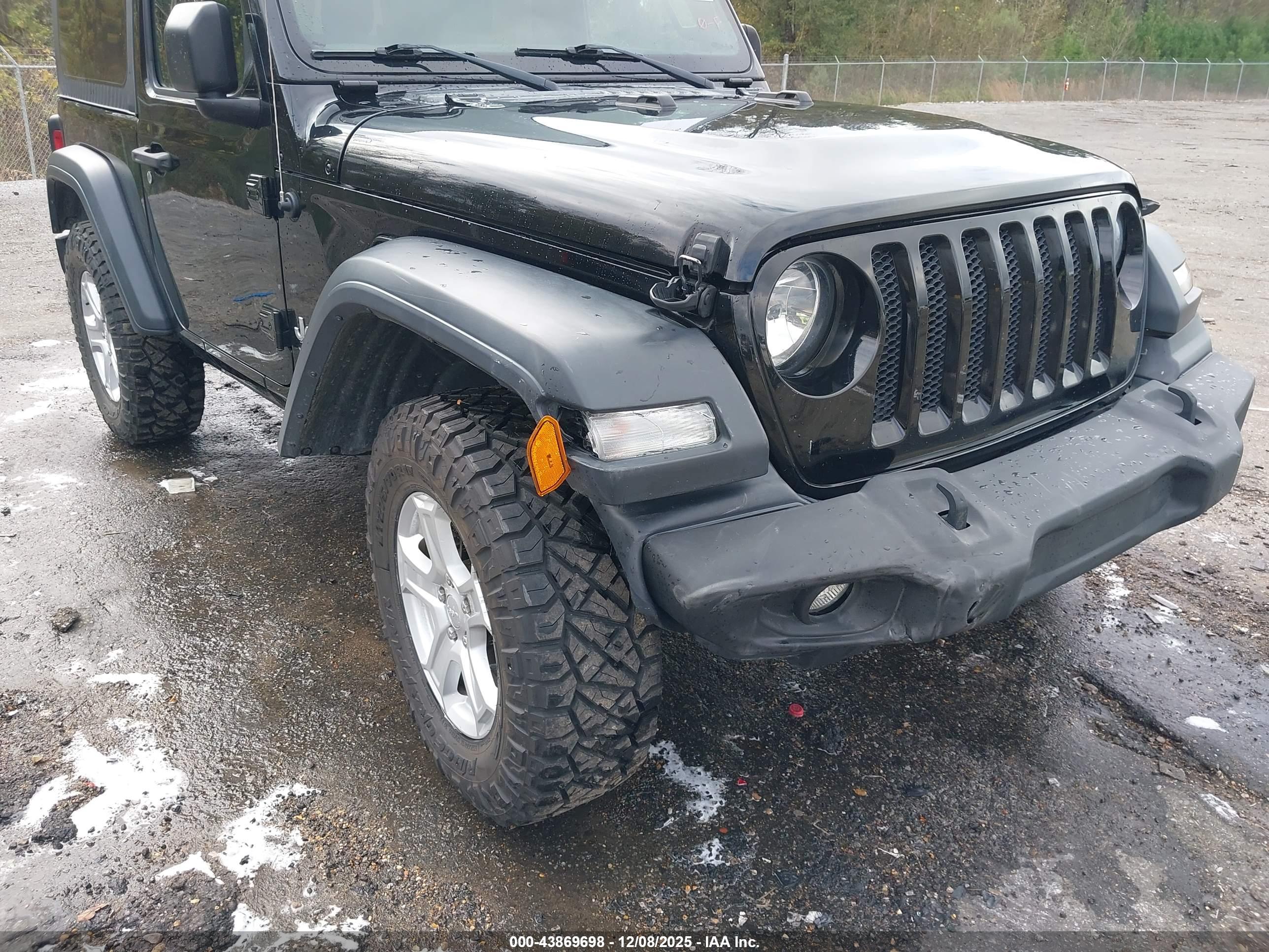 JEEP WRANGLER image 6
