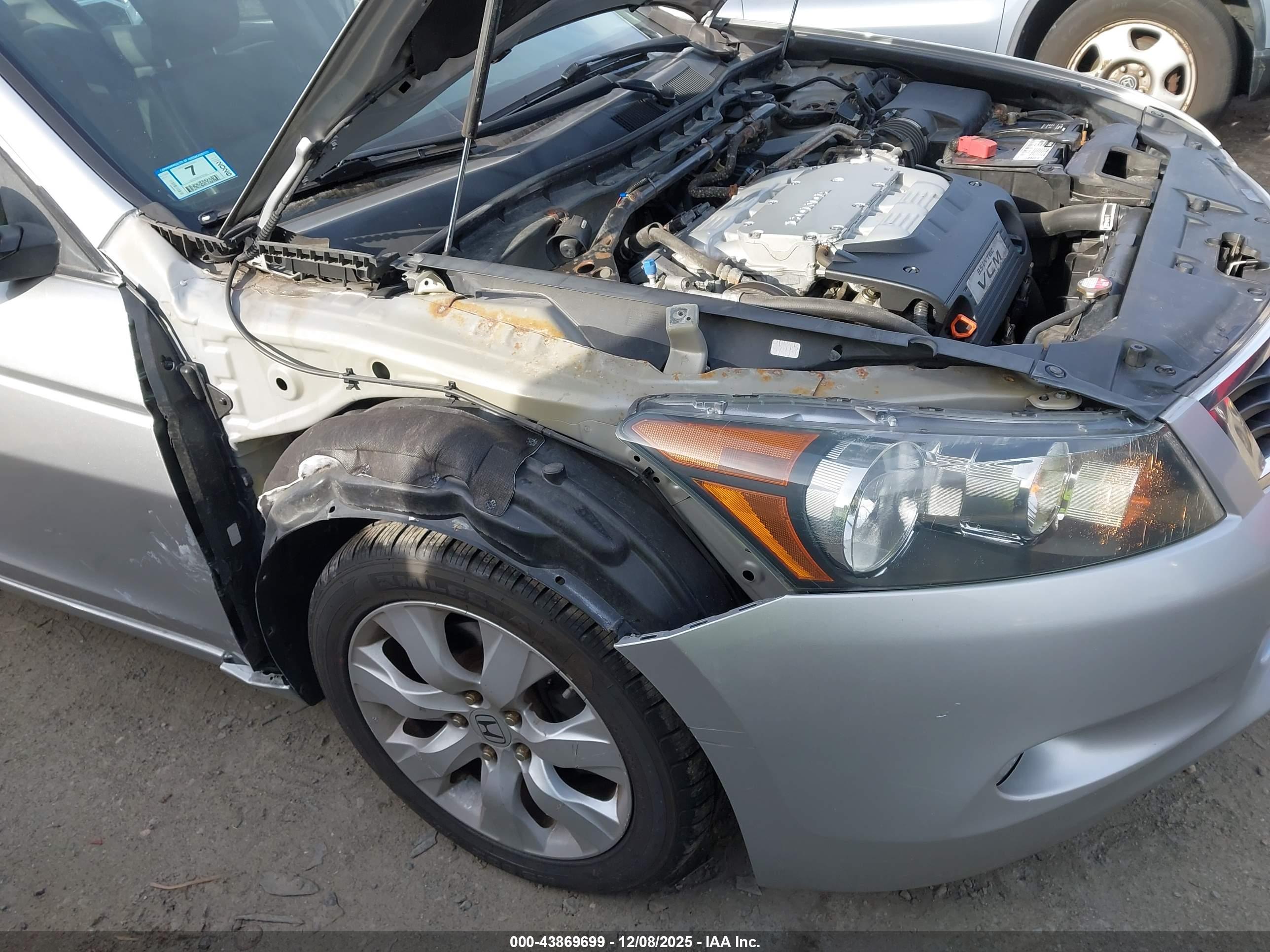 HONDA ACCORD image 6