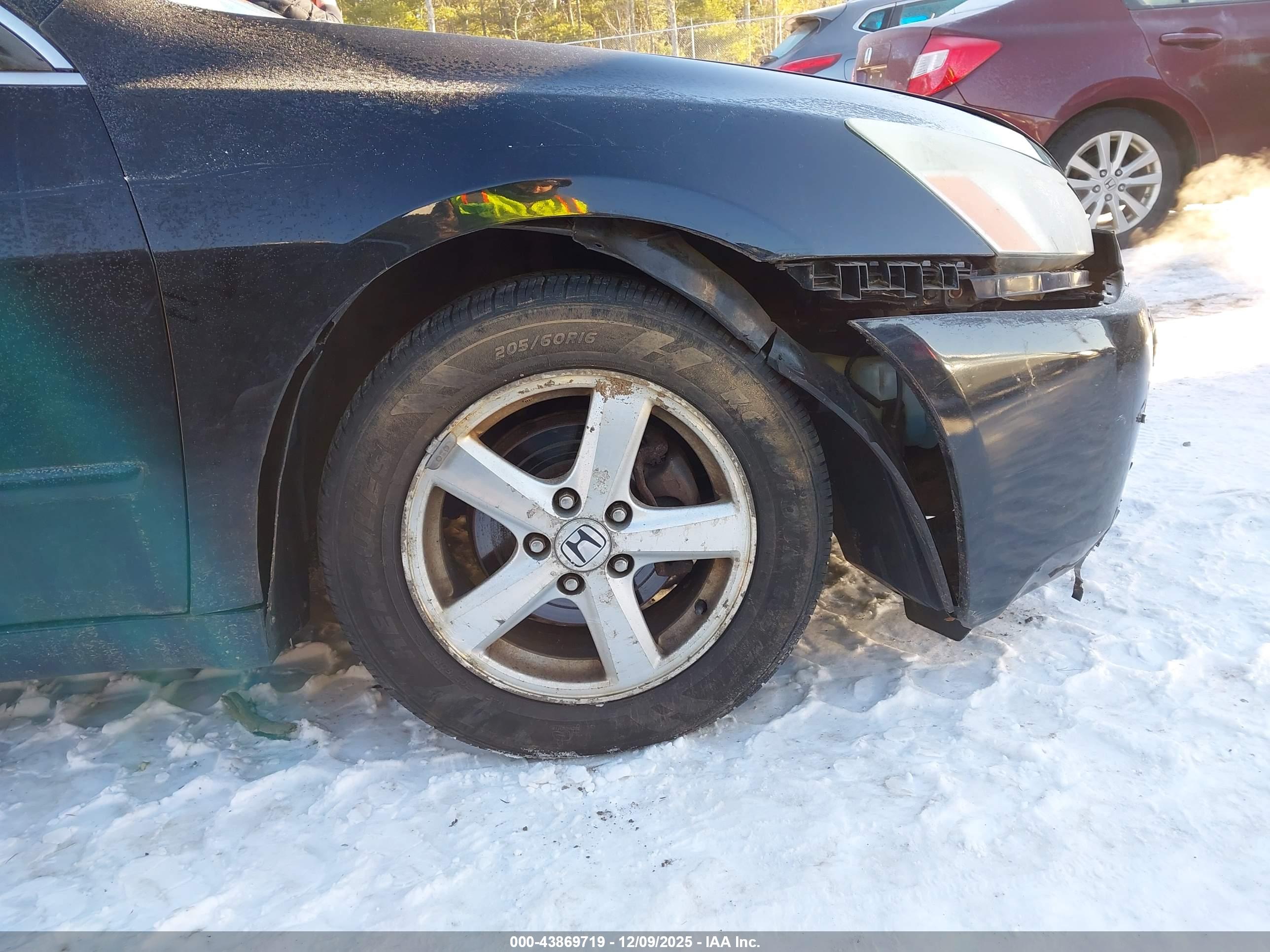 HONDA ACCORD image 6