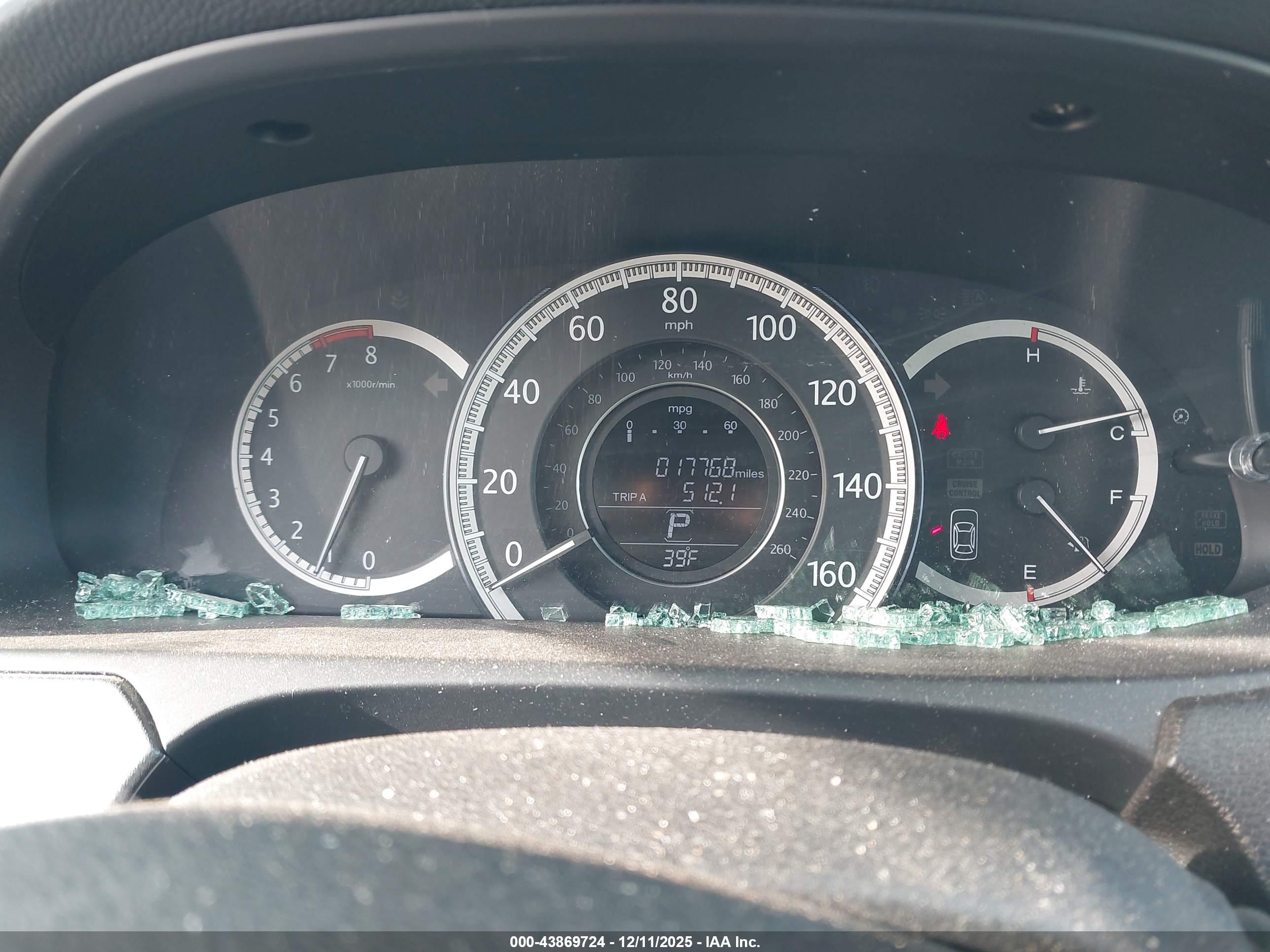 HONDA ACCORD image 7