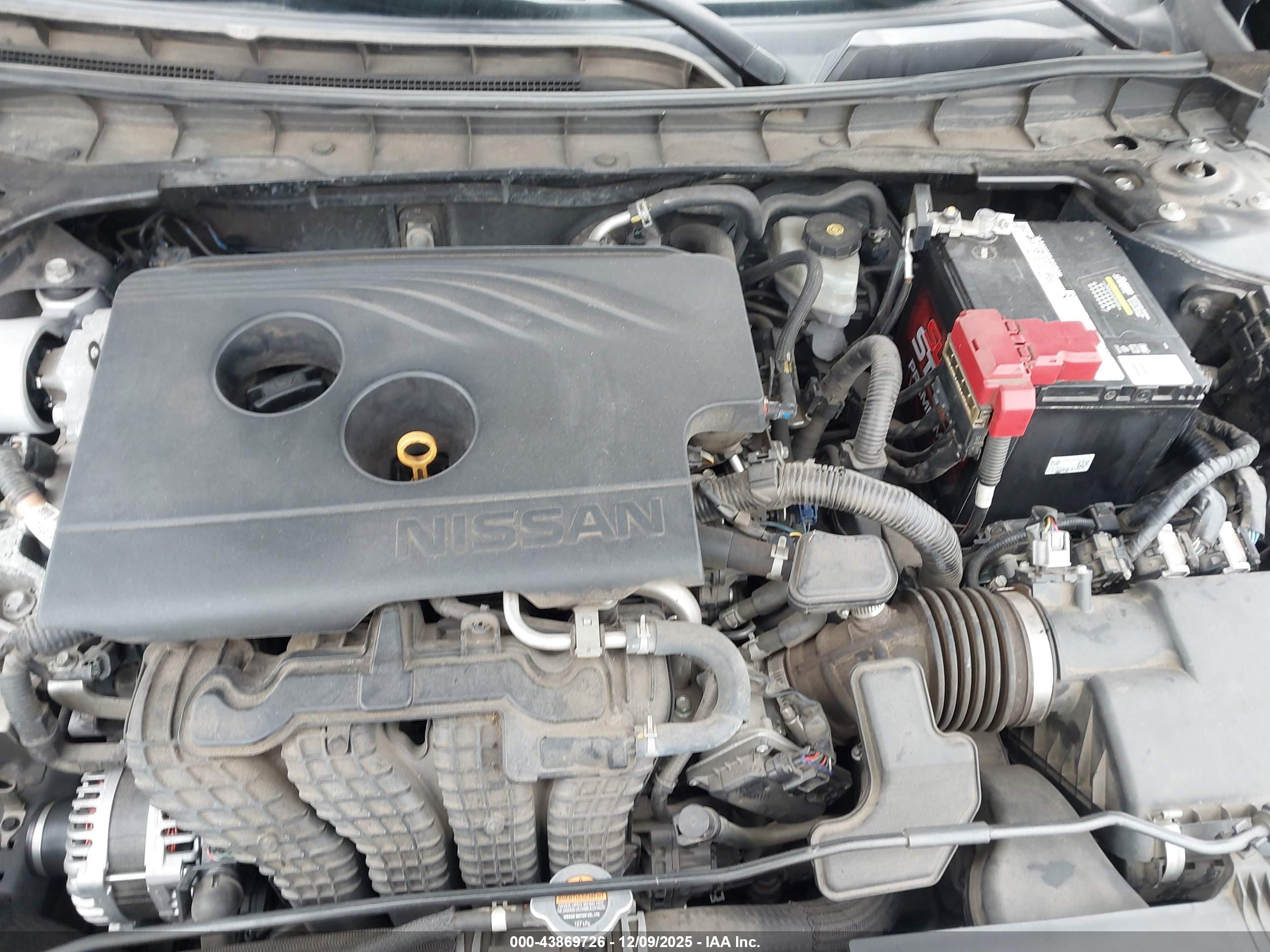 NISSAN ALTIMA image 10