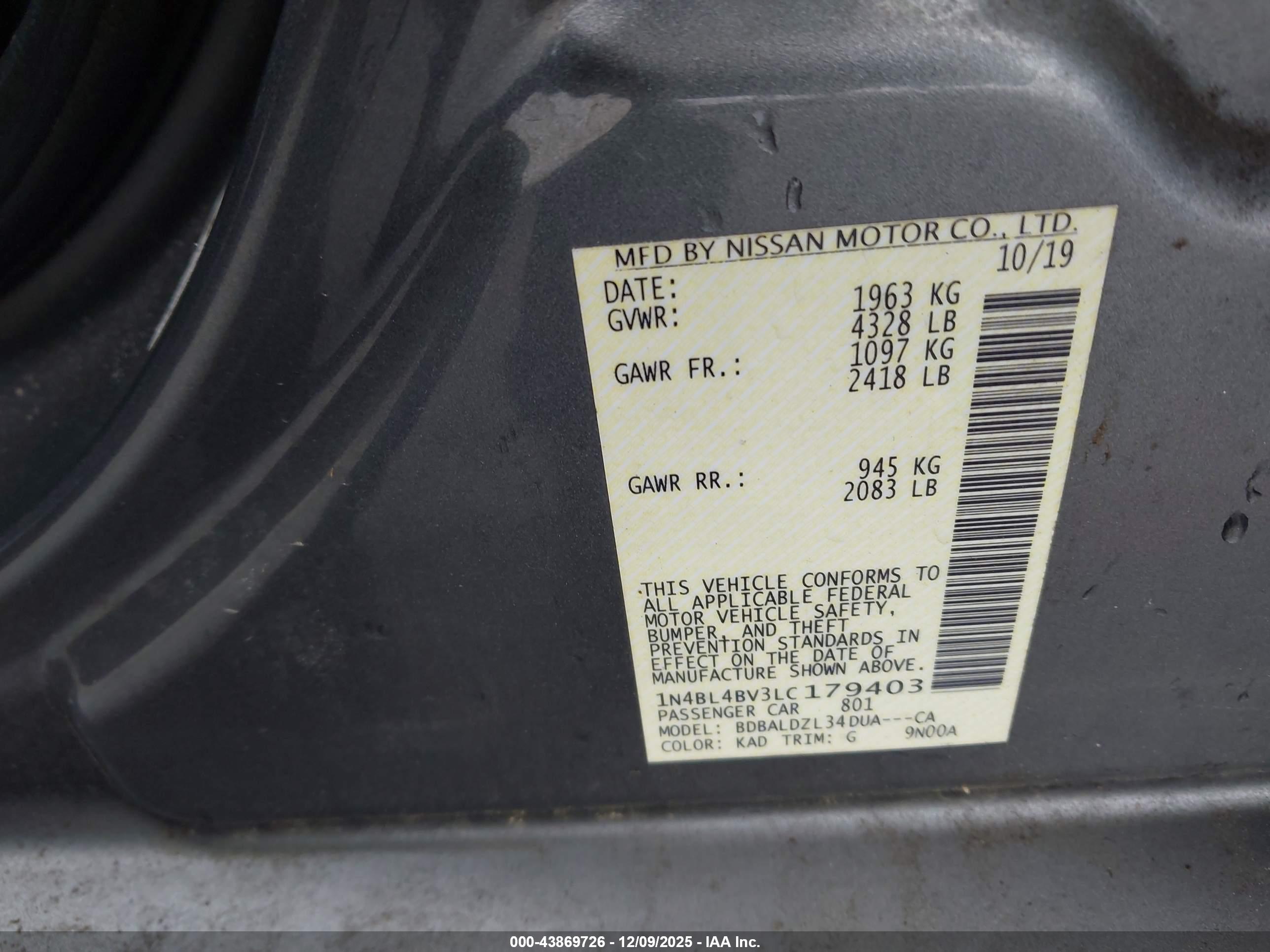 NISSAN ALTIMA image 9