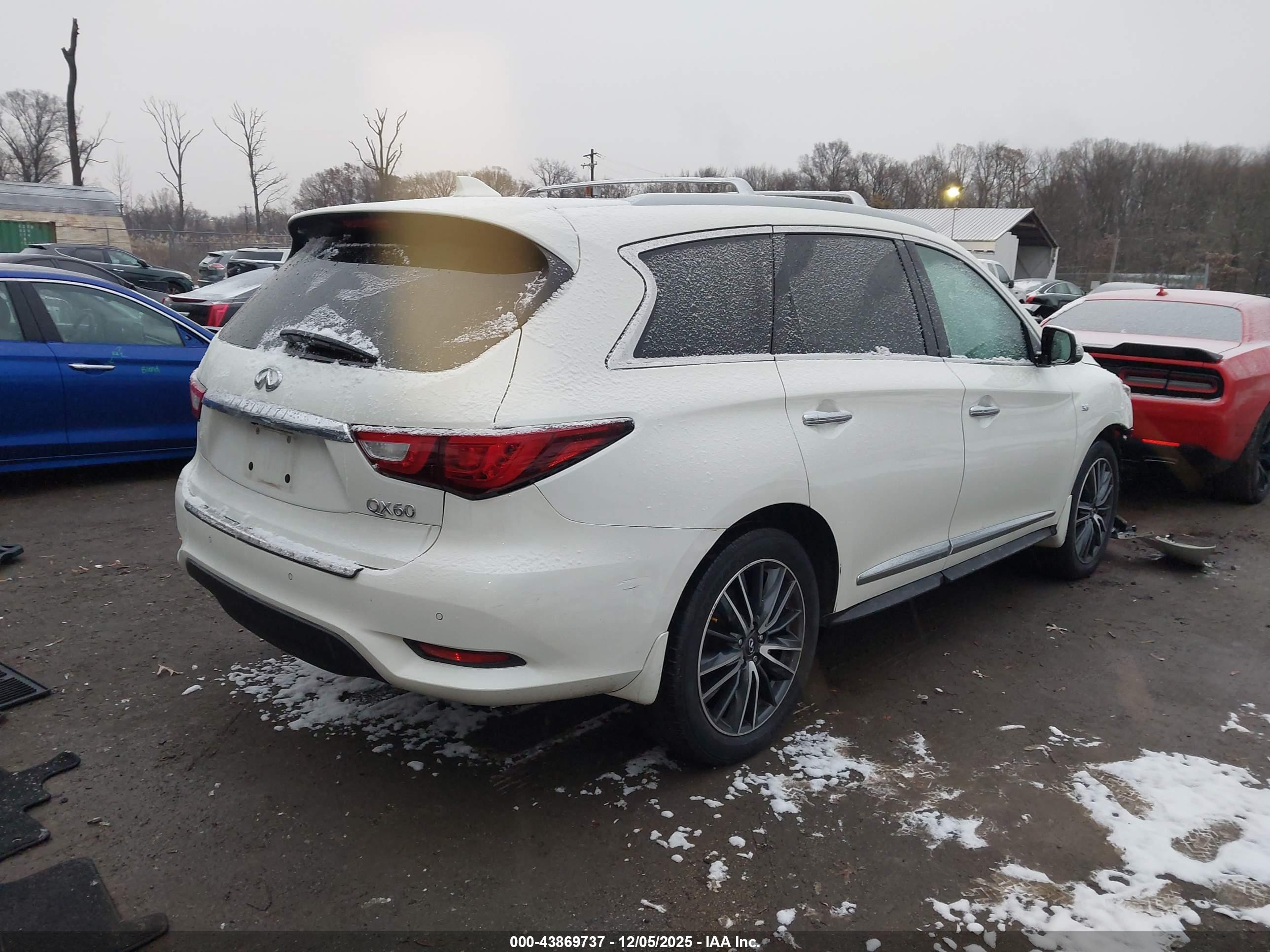 INFINITI QX60 image 4