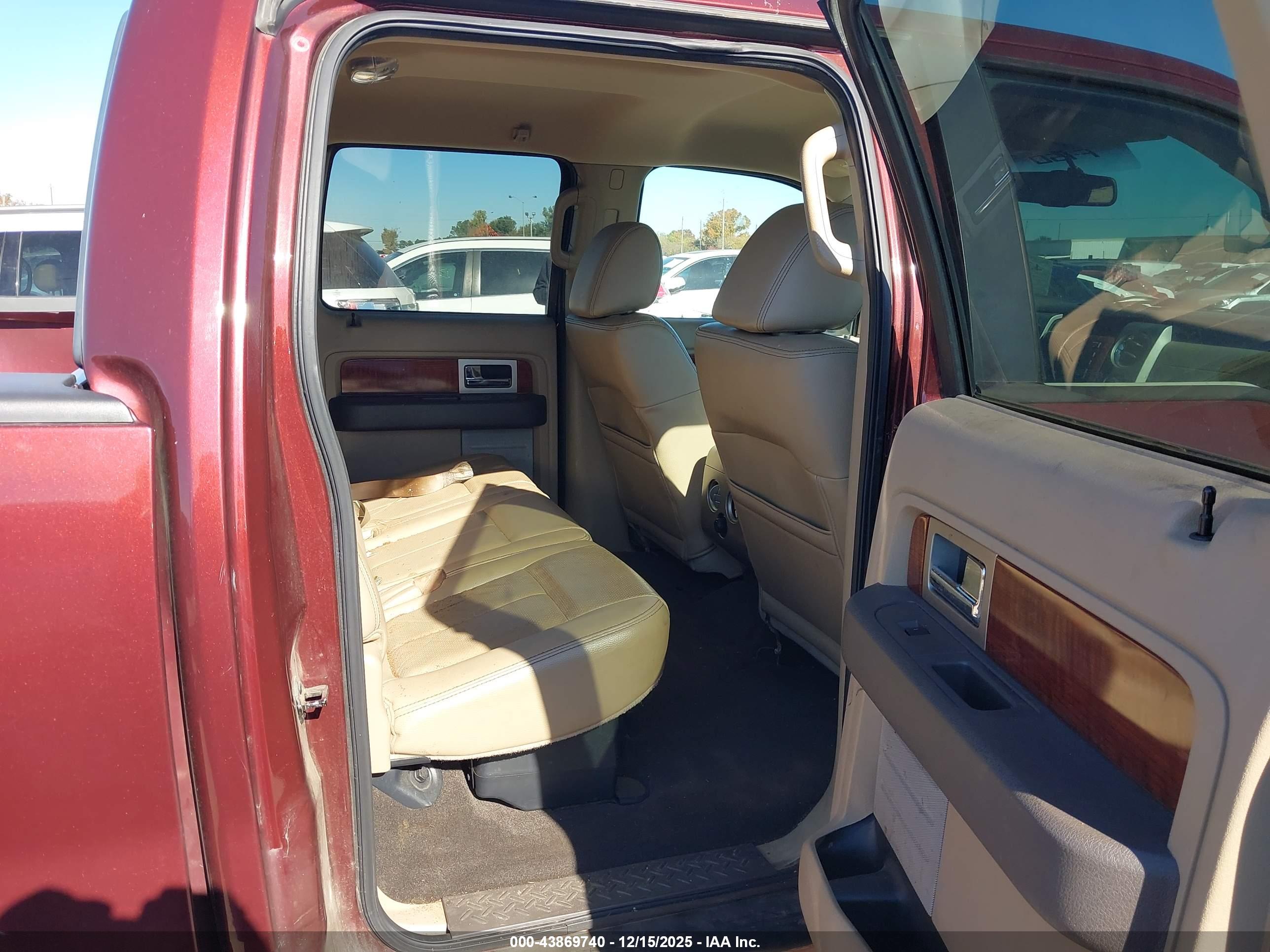 FORD F-150 image 8