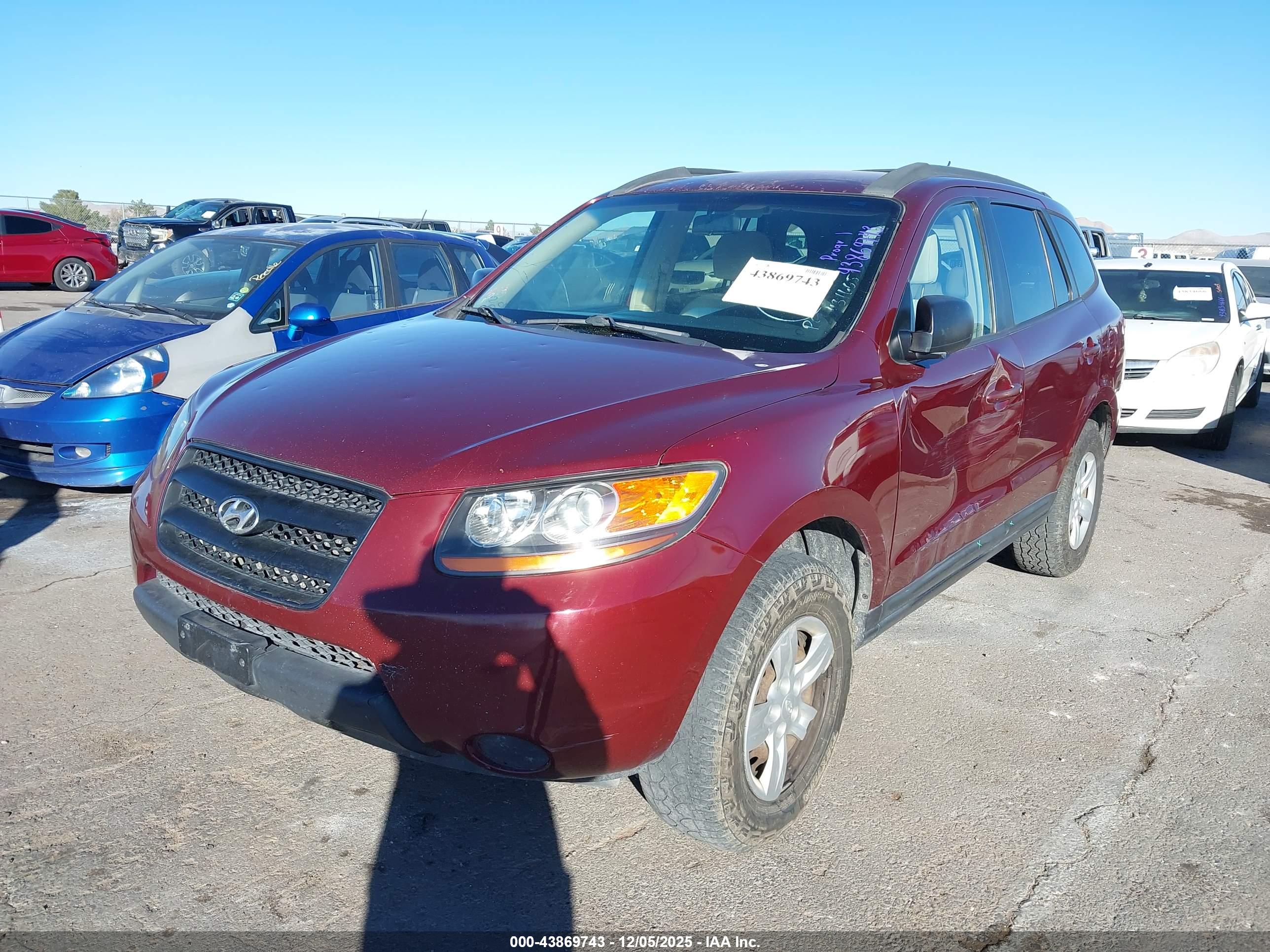 HYUNDAI SANTA image 2