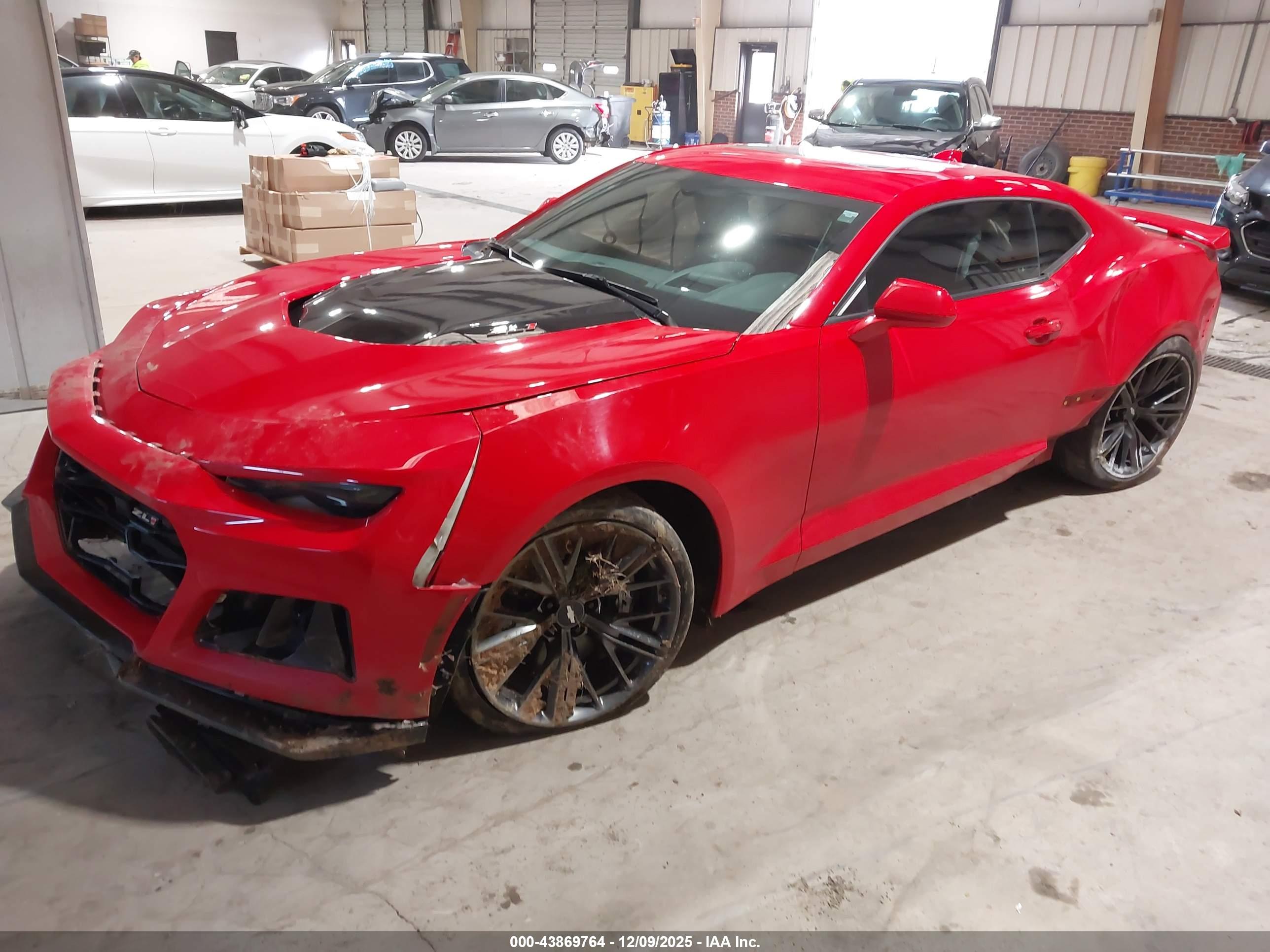 CHEVROLET CAMARO image 2