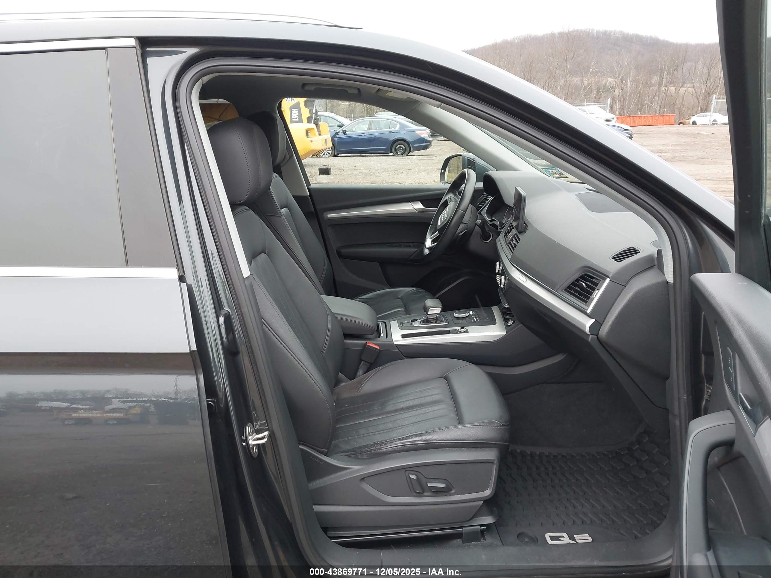 AUDI Q5 image 5