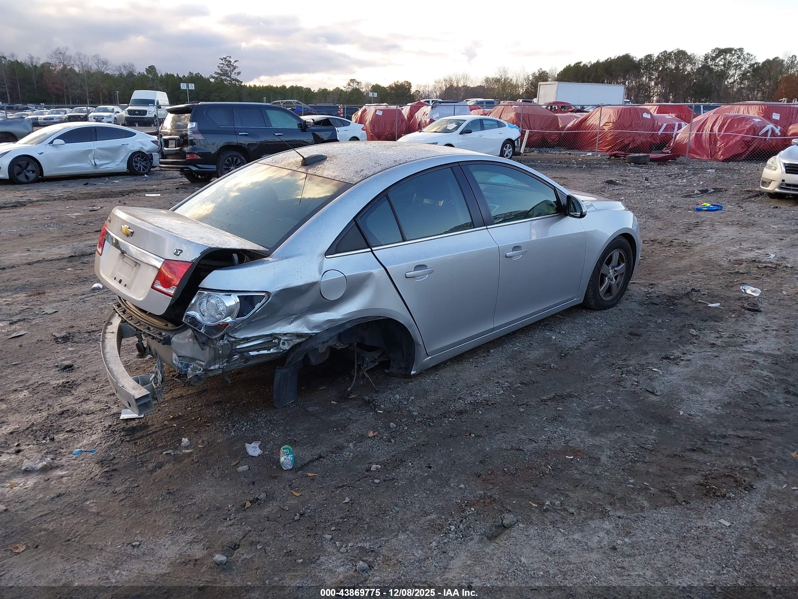 CHEVROLET CRUZE image 4