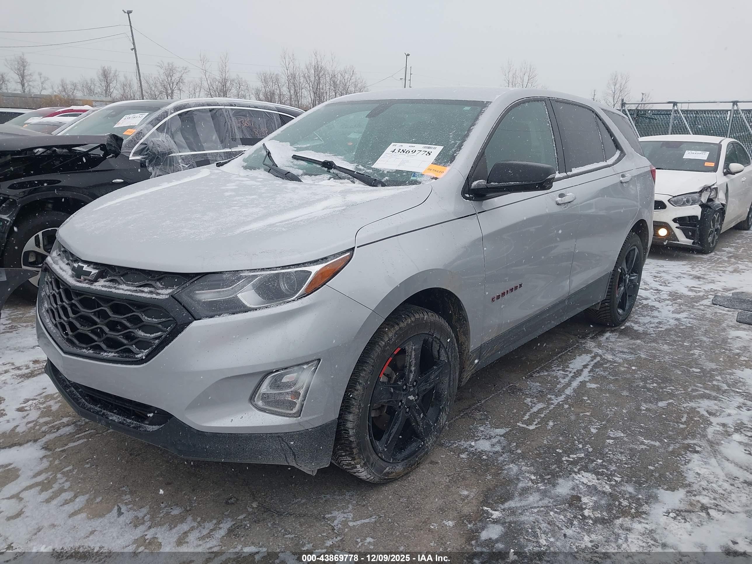 CHEVROLET EQUINOX image 2
