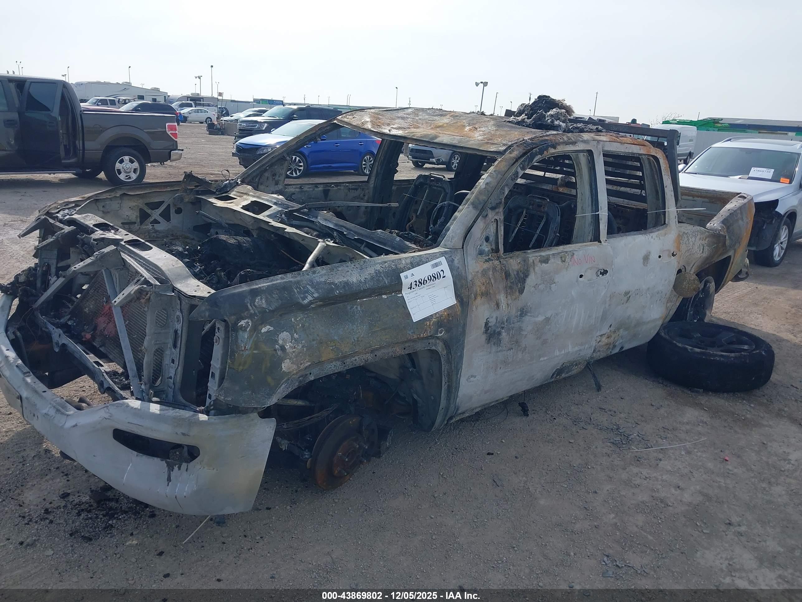 GMC SIERRA image 6