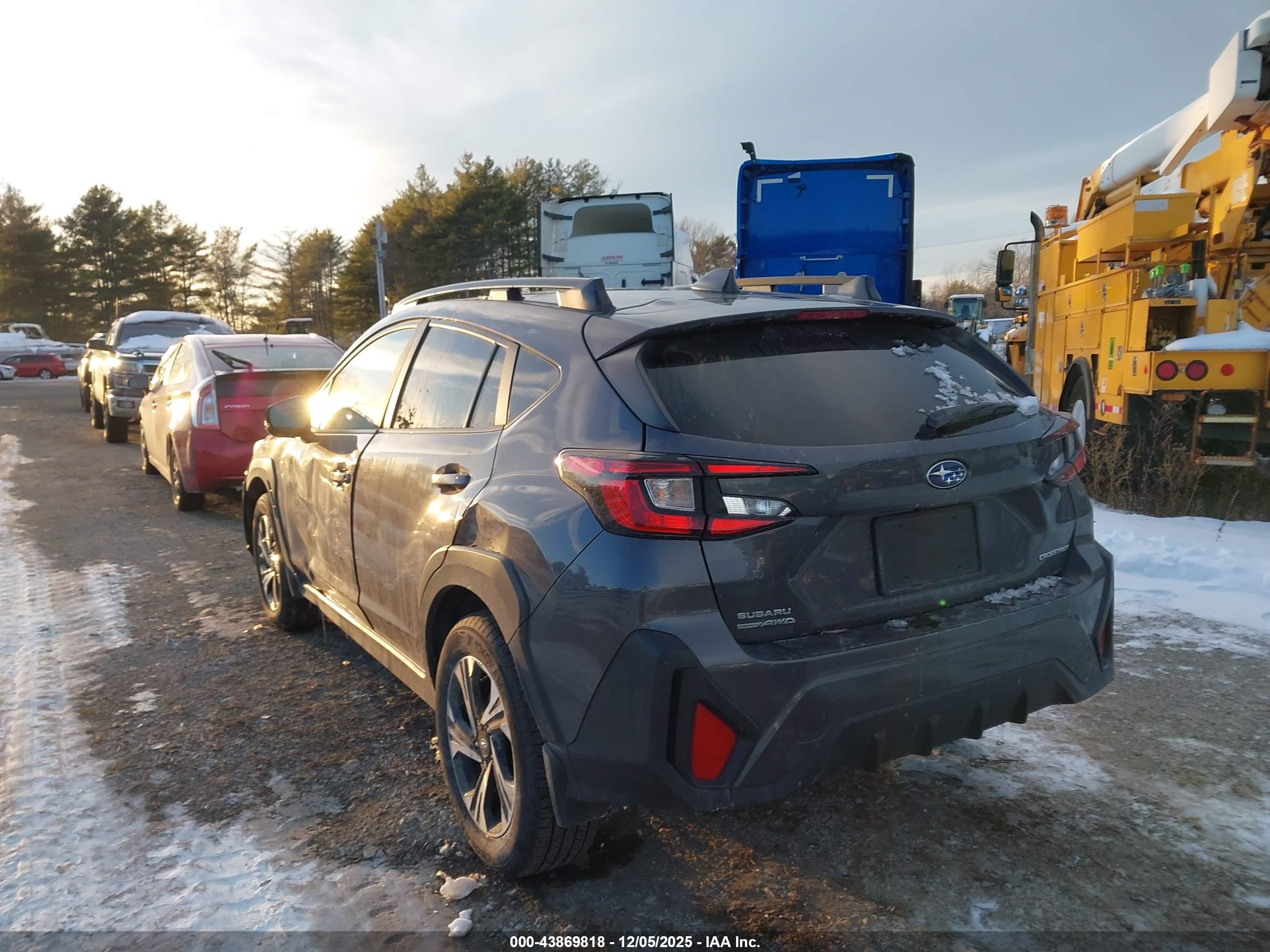 SUBARU CROSSTREK image 3