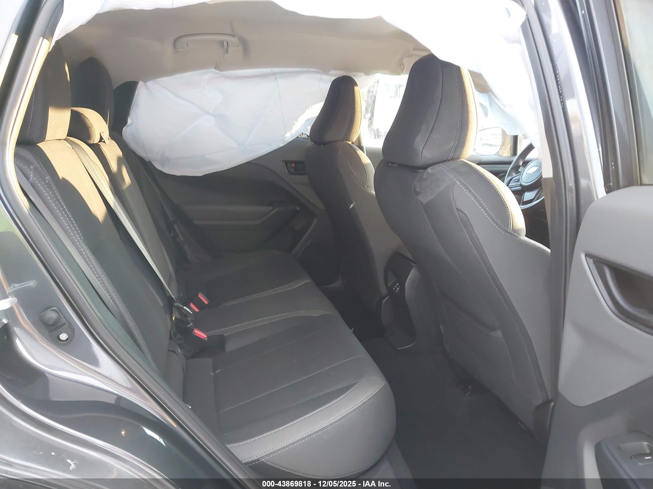 SUBARU CROSSTREK image 8